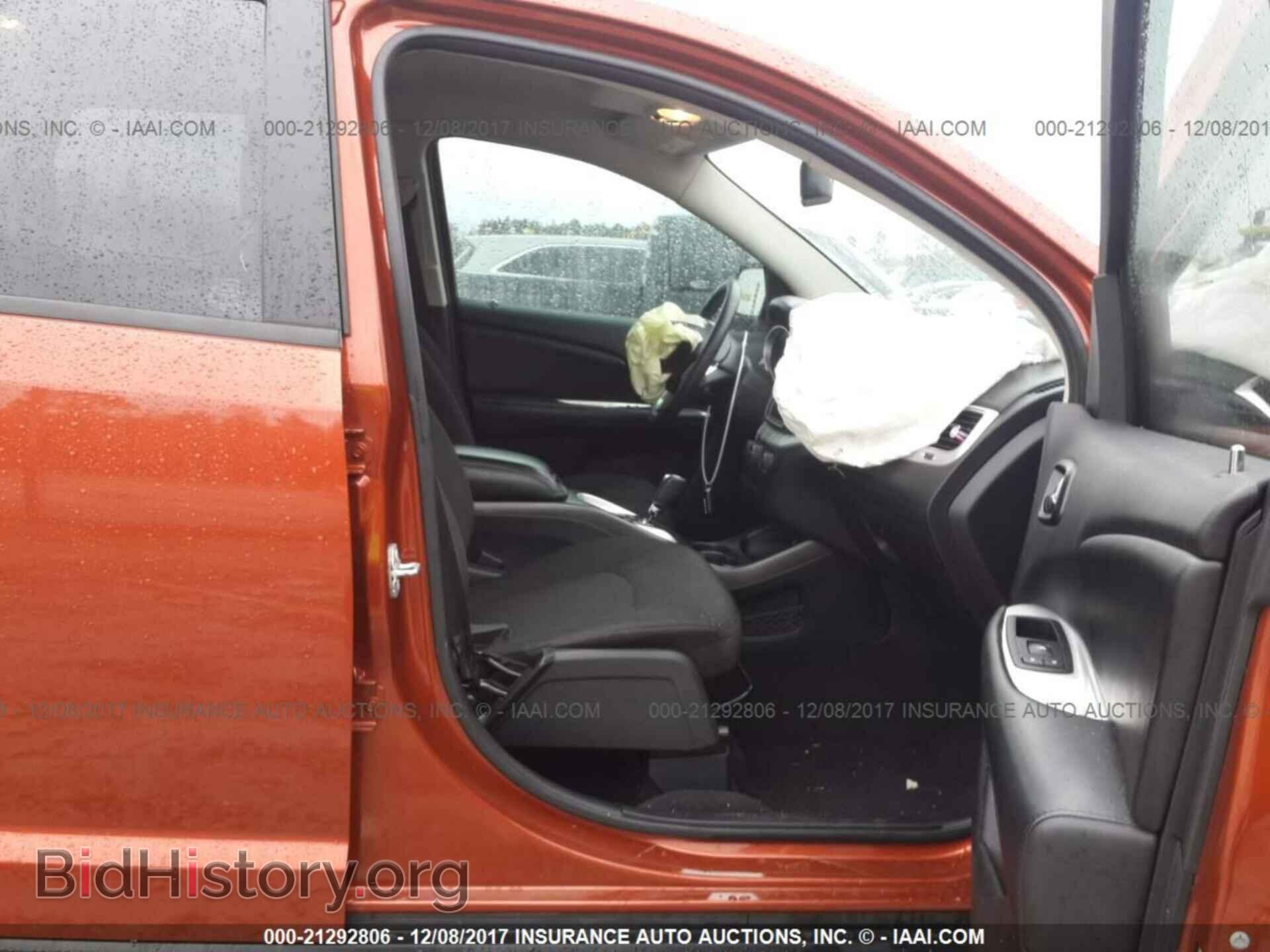 2014 Dodge Journey - VIN: 3C4PDCAB4ET238545 - Photo 5