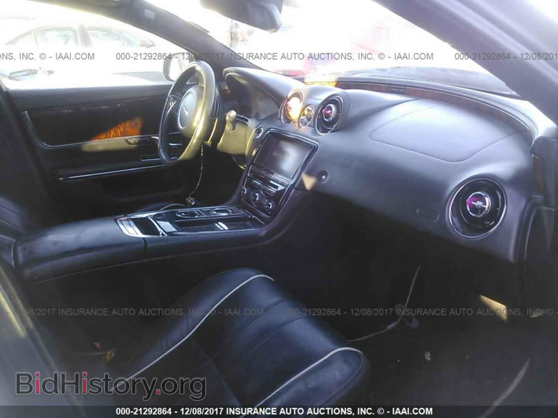 2011 Jaguar Xj - VIN: SAJWA1CB6BLV16845 - Фото 5