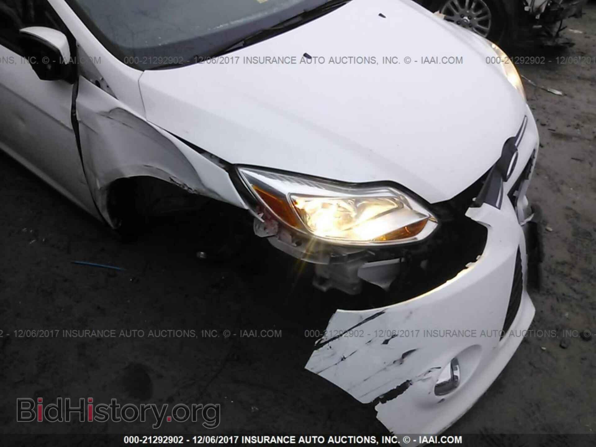2012 Ford Focus - VIN: 1FAHP3F20CL217128 - Photo 6