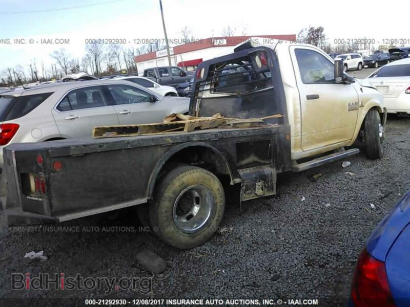 2016 RAM 3500 (VIN 3C7WRTAL0GG151620) — фото 4 из 10