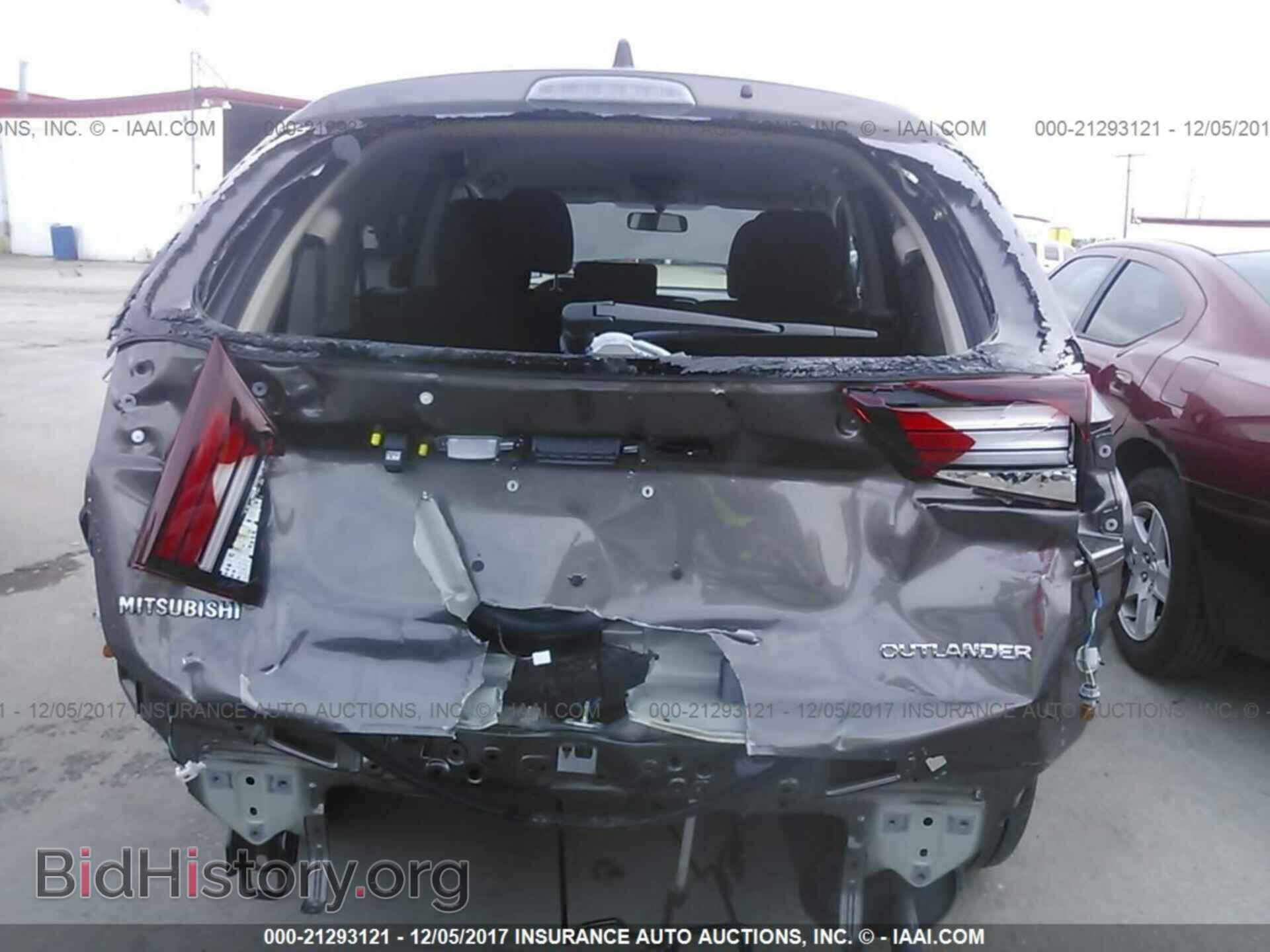 2017 Mitsubishi Outlander - VIN: JA4AD2A3XHZ048460 - Фото 6