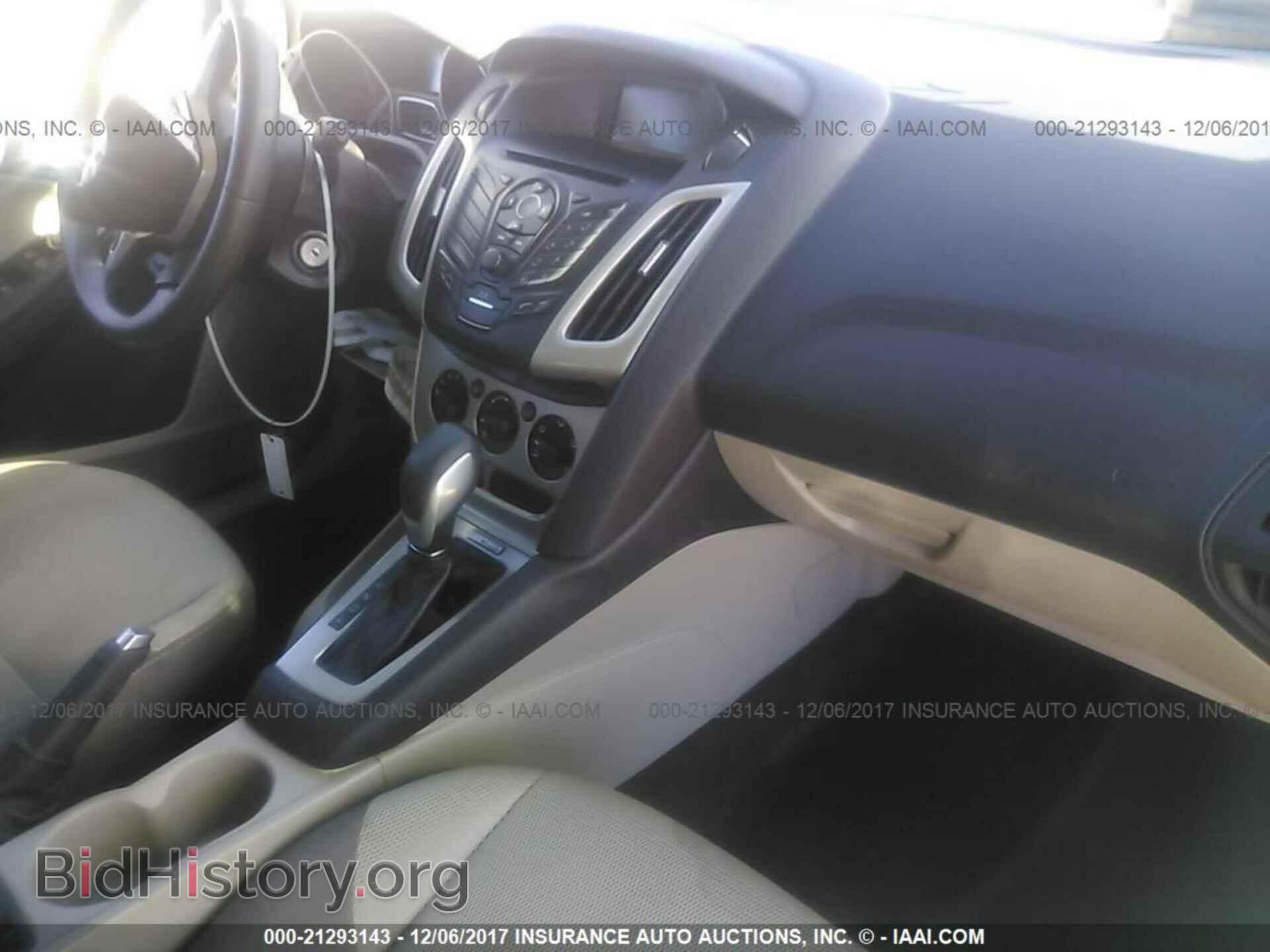 2014 Ford Focus - VIN: 1FADP3K25EL458013 - Photo 5