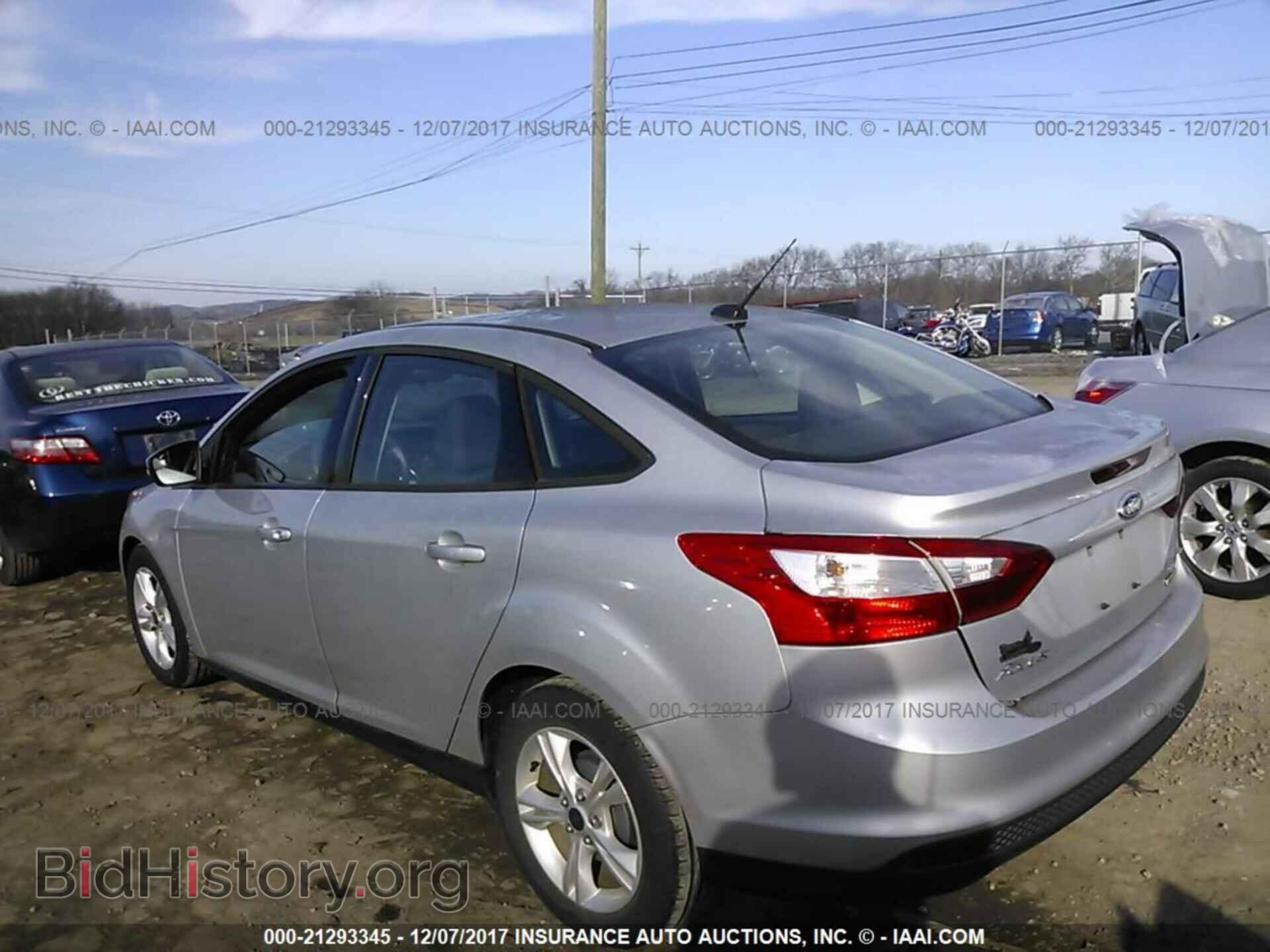 2014 Ford Focus - VIN: 1FADP3F26EL459486 - Фото 3