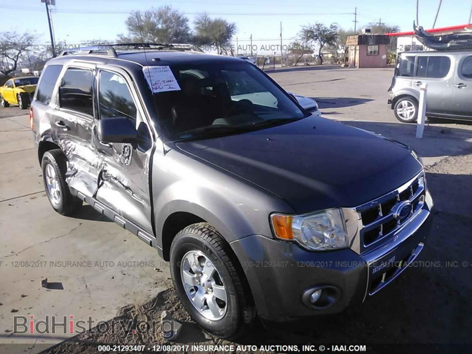 Photo 1FMCU0EG9BKC42280 - Ford Escape 2011