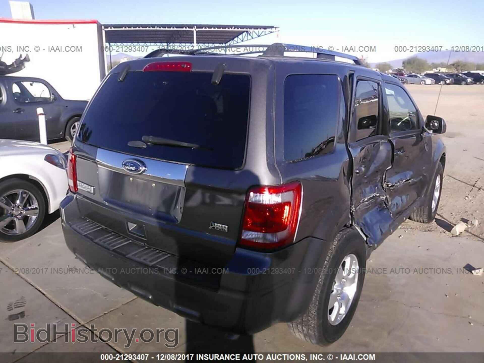 2011 Ford Escape - VIN: 1FMCU0EG9BKC42280 - Photo 4