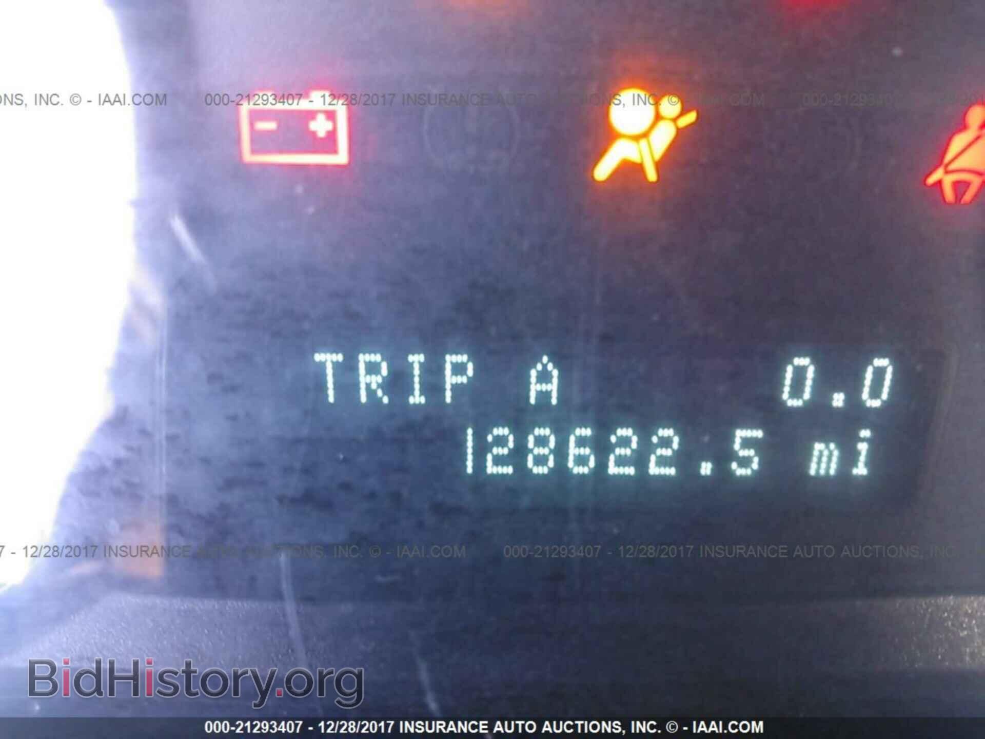 2011 Ford Escape - VIN: 1FMCU0EG9BKC42280 - Photo 7