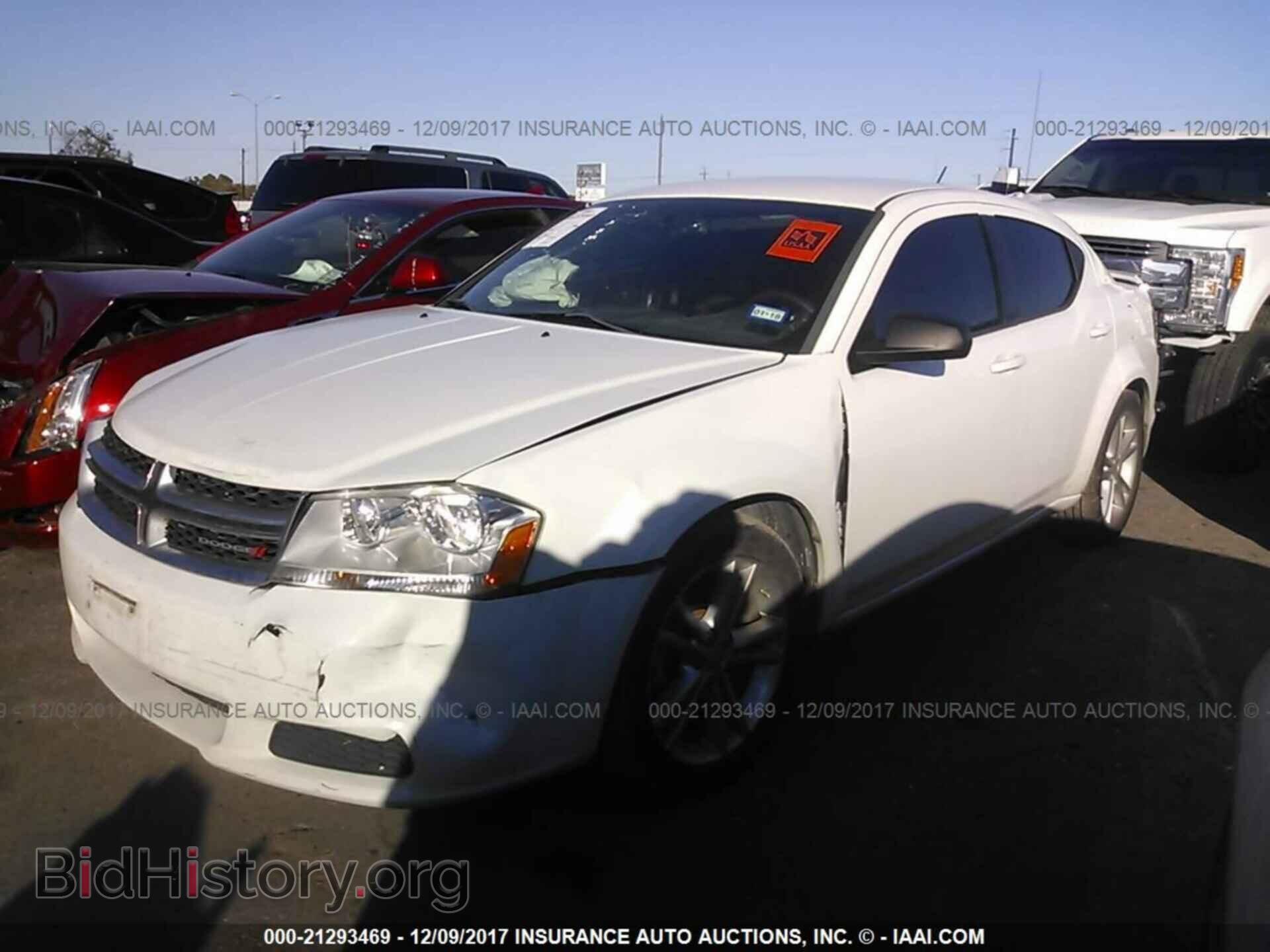 2013 Dodge Avenger - VIN: 1C3CDZAG1DN664208 - Photo 2