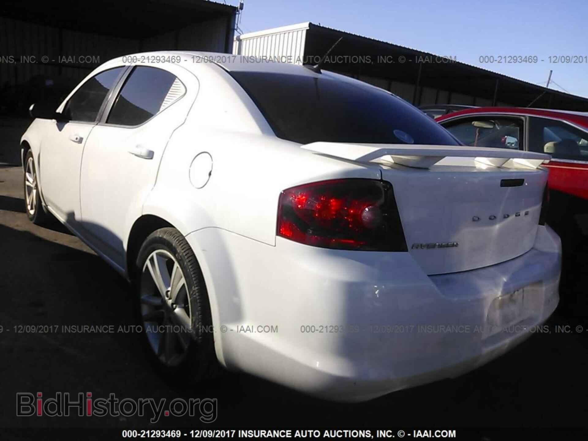 2013 Dodge Avenger - VIN: 1C3CDZAG1DN664208 - Photo 3