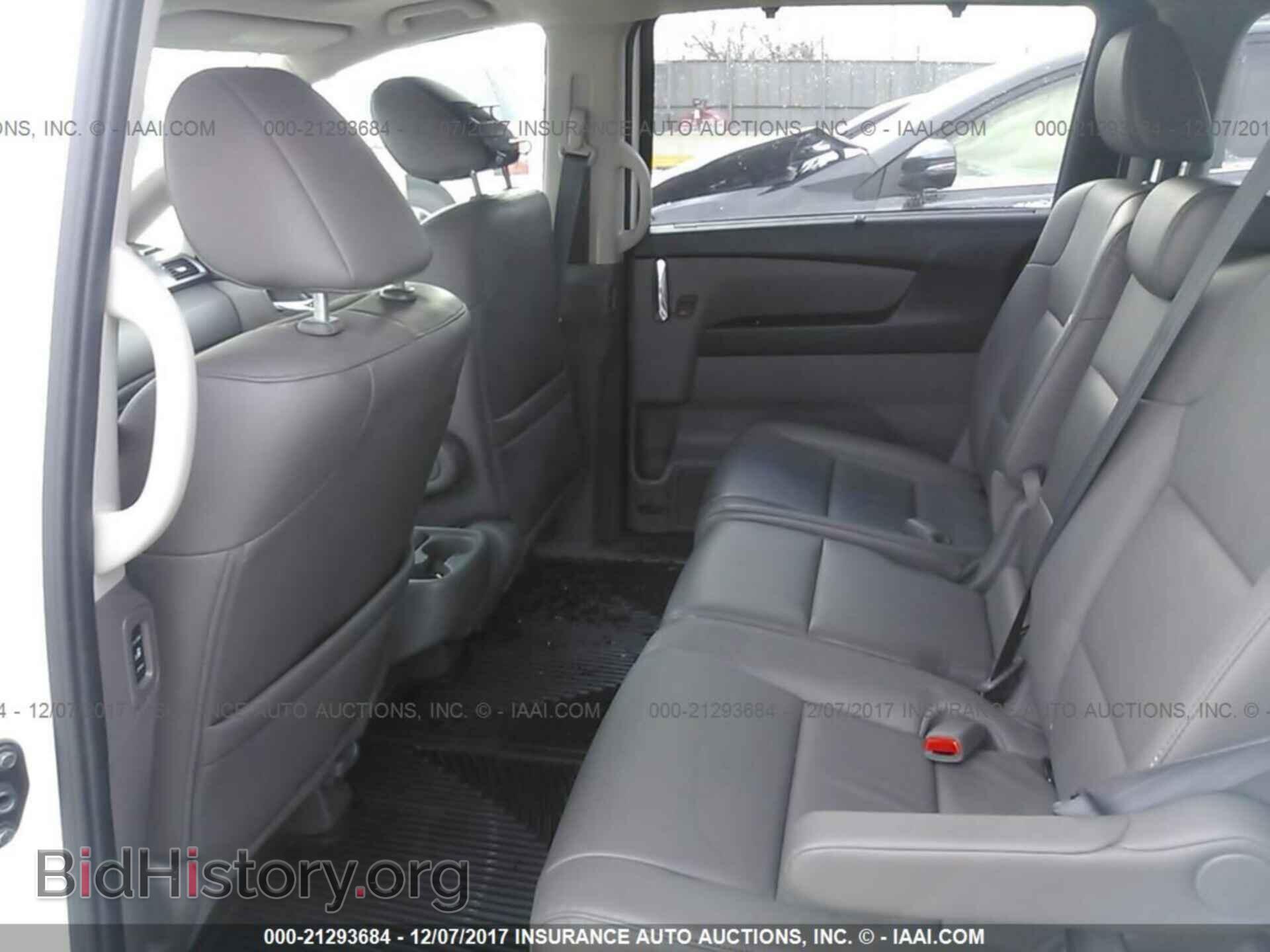 2014 Honda Odyssey - VIN: 5FNRL5H60EB102329 - Фото 8
