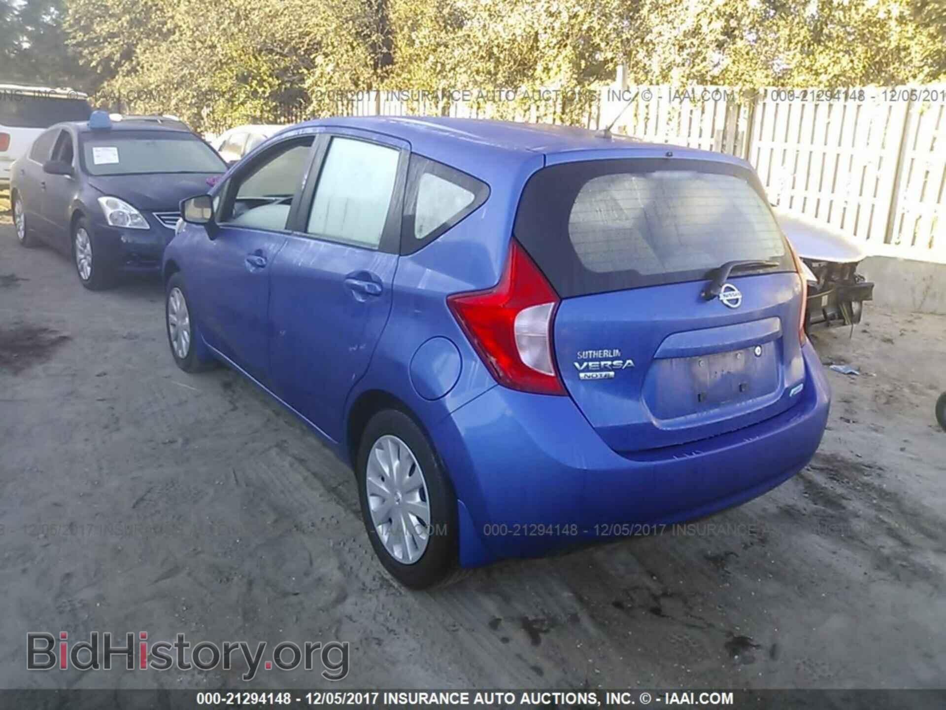 2015 Nissan Versa note - VIN: 3N1CE2CP2FL432140 - Фото 3