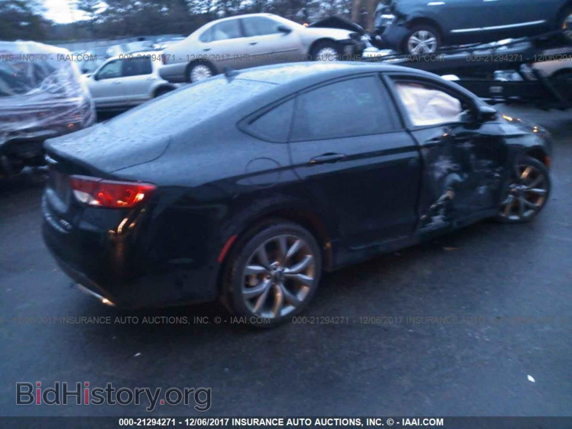 2015 Chrysler 200 - VIN: 1C3CCCDG2FN700003 - Фото 4