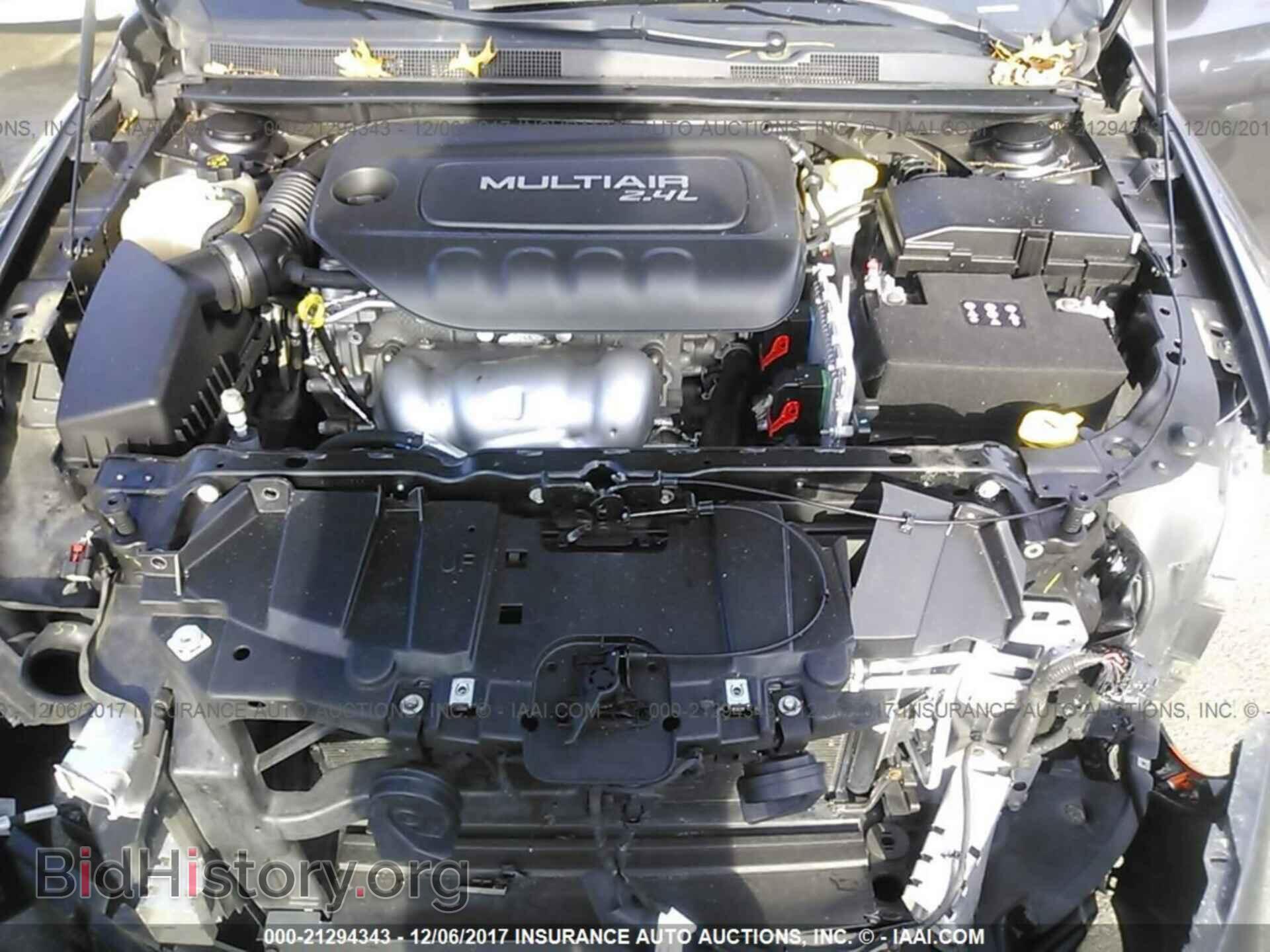 2015 Chrysler 200 - VIN: 1C3CCCAB7FN732289 - Фото 10