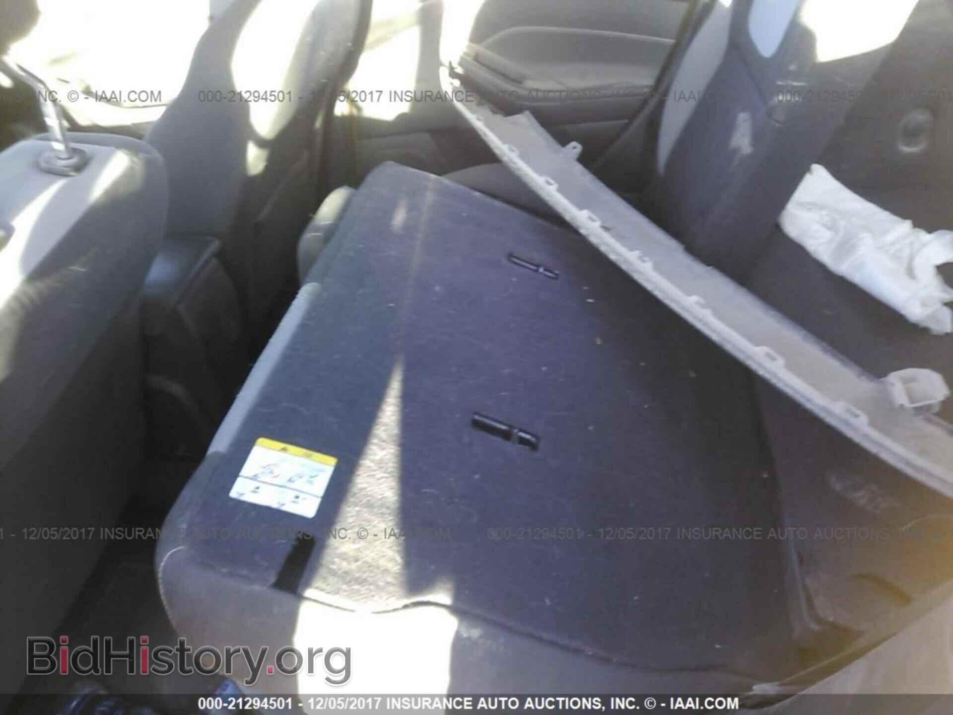 2012 Ford Focus - VIN: 1FAHP3K28CL161297 - Photo 8