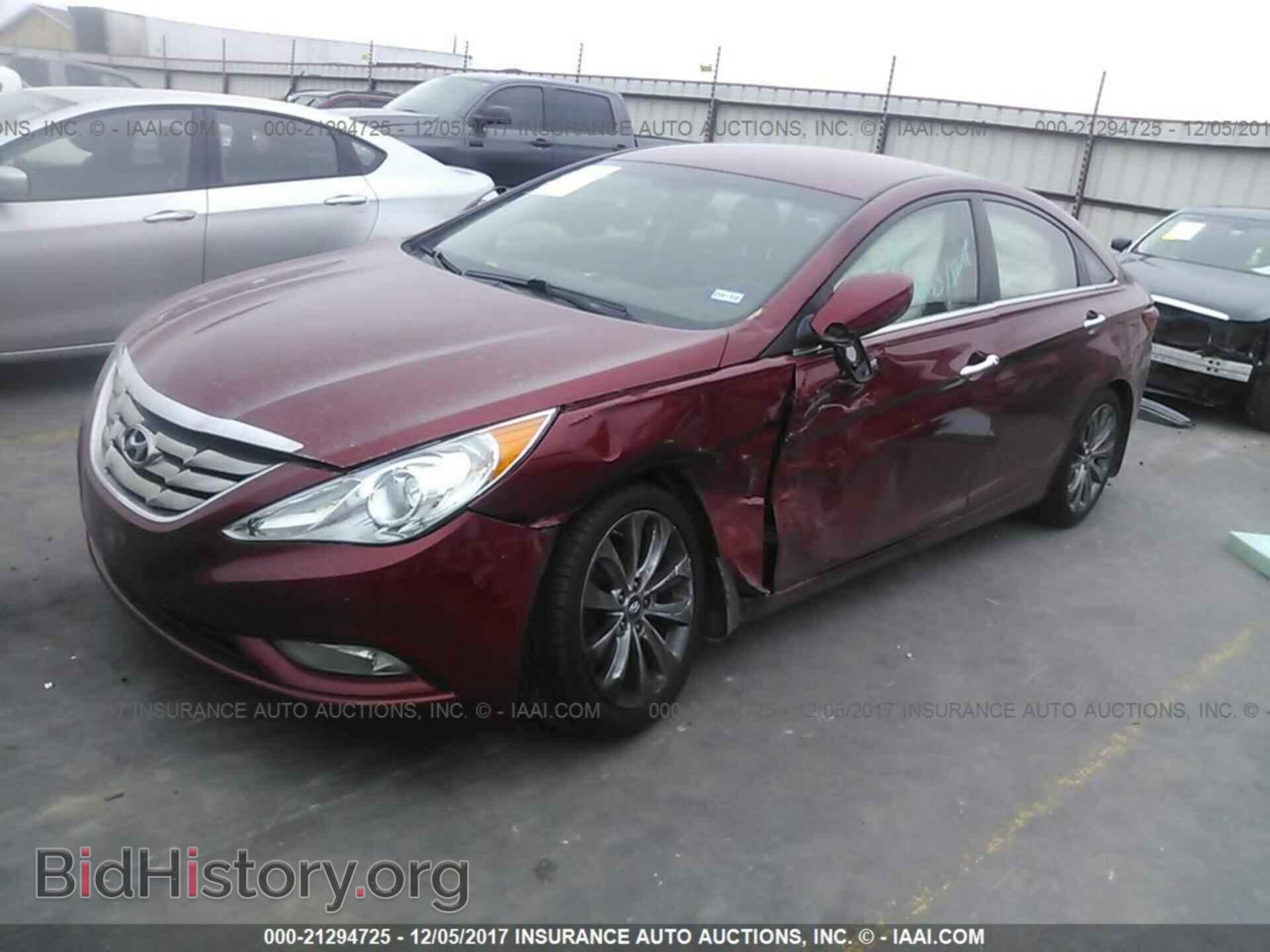 2012 Hyundai Sonata - VIN: 5NPEC4AC3CH361419 - Фото 2