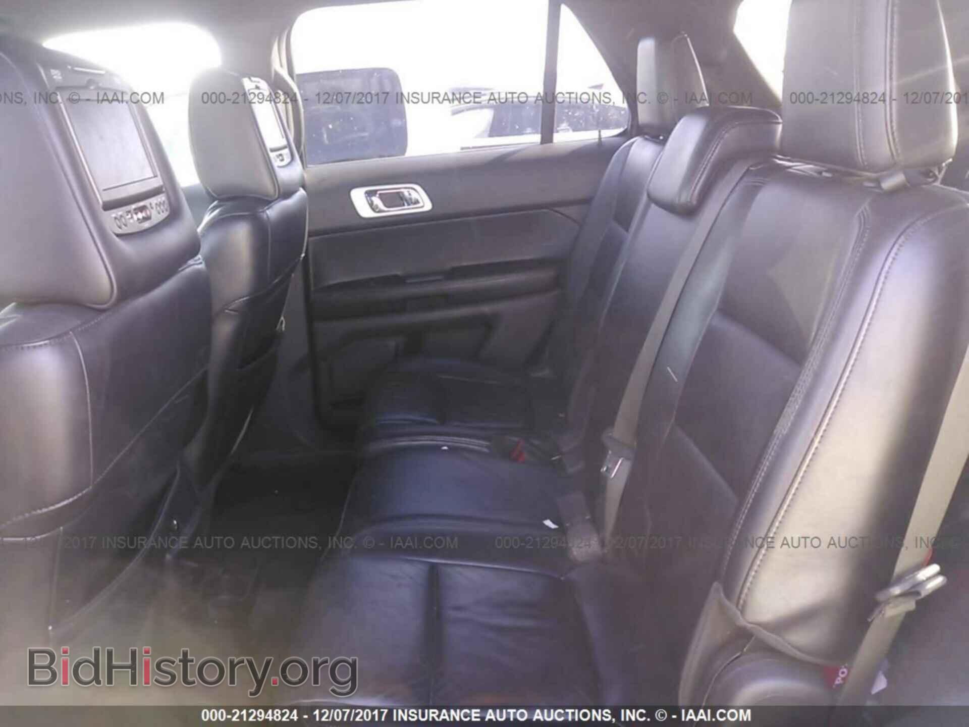 2011 Ford Explorer - VIN: 1FMHK7D89BGA15740 - Photo 8
