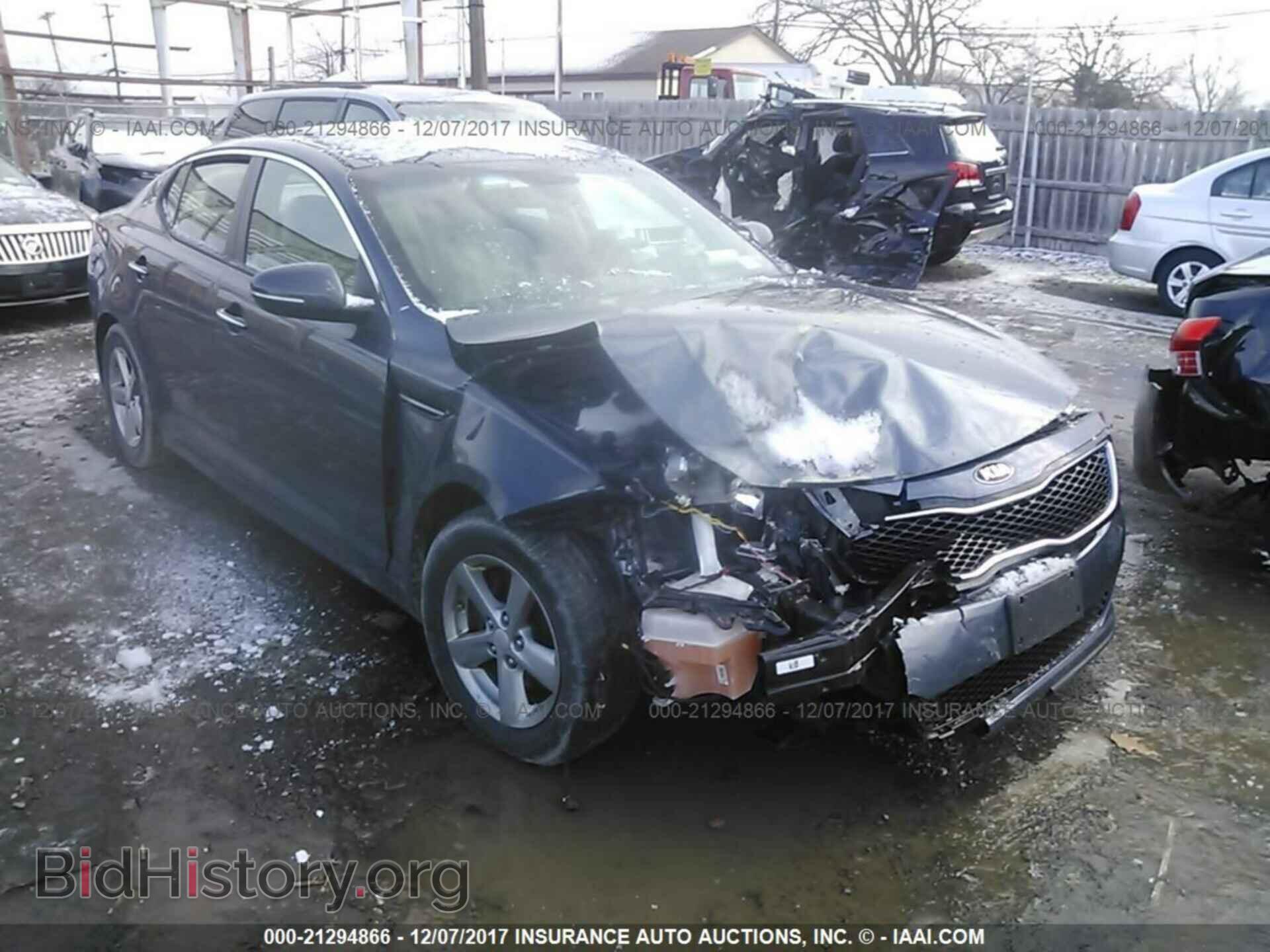 2015 Kia Optima - VIN: 5XXGM4A71FG370175 - Photo 6