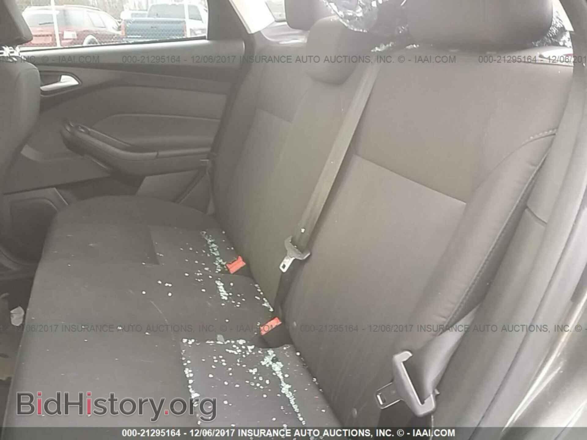2015 Ford Focus - VIN: 1FADP3F29FL285950 - Photo 8