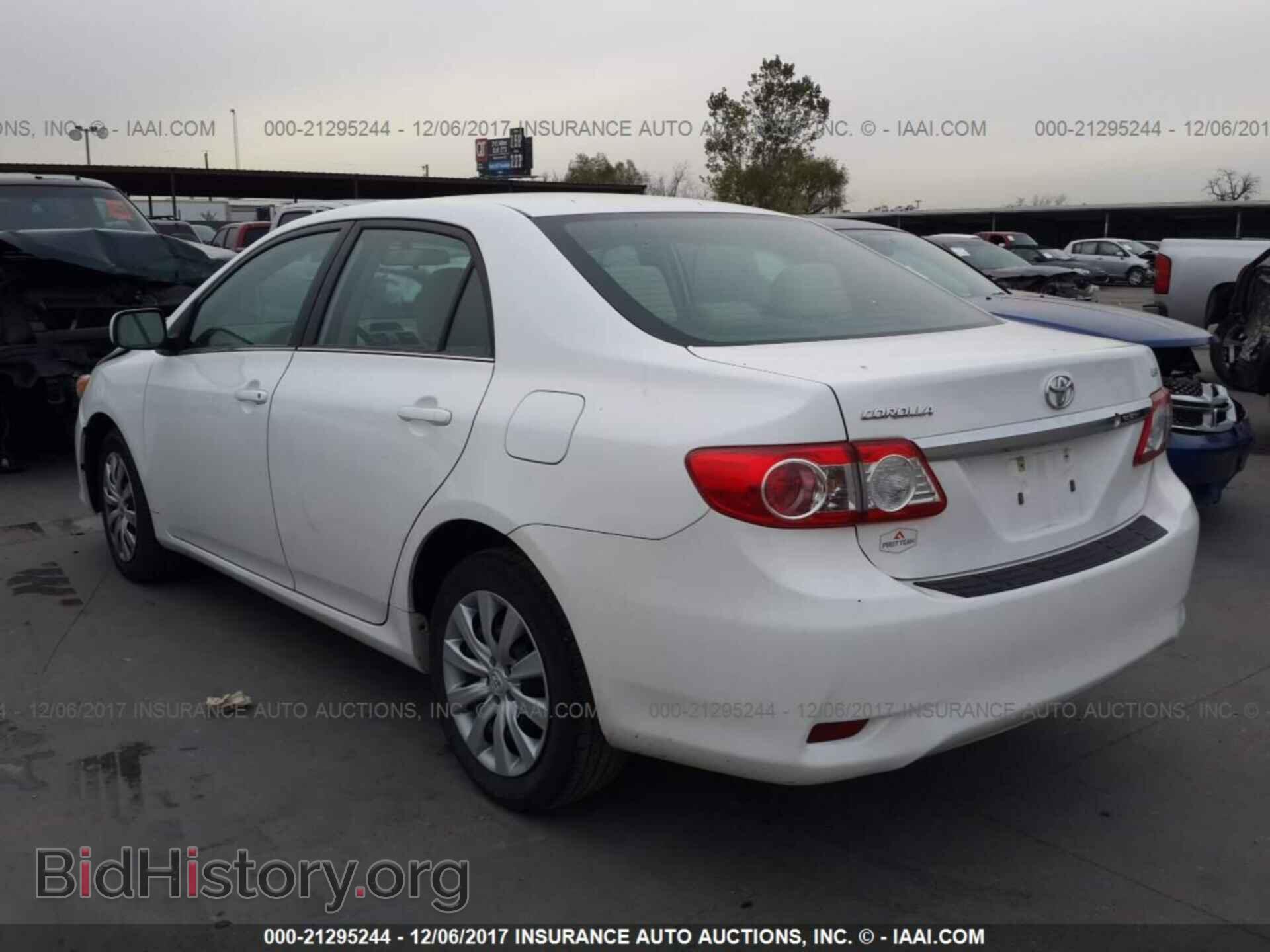 2013 Toyota Corolla - VIN: 2T1BU4EE3DC945089 - Фото 3