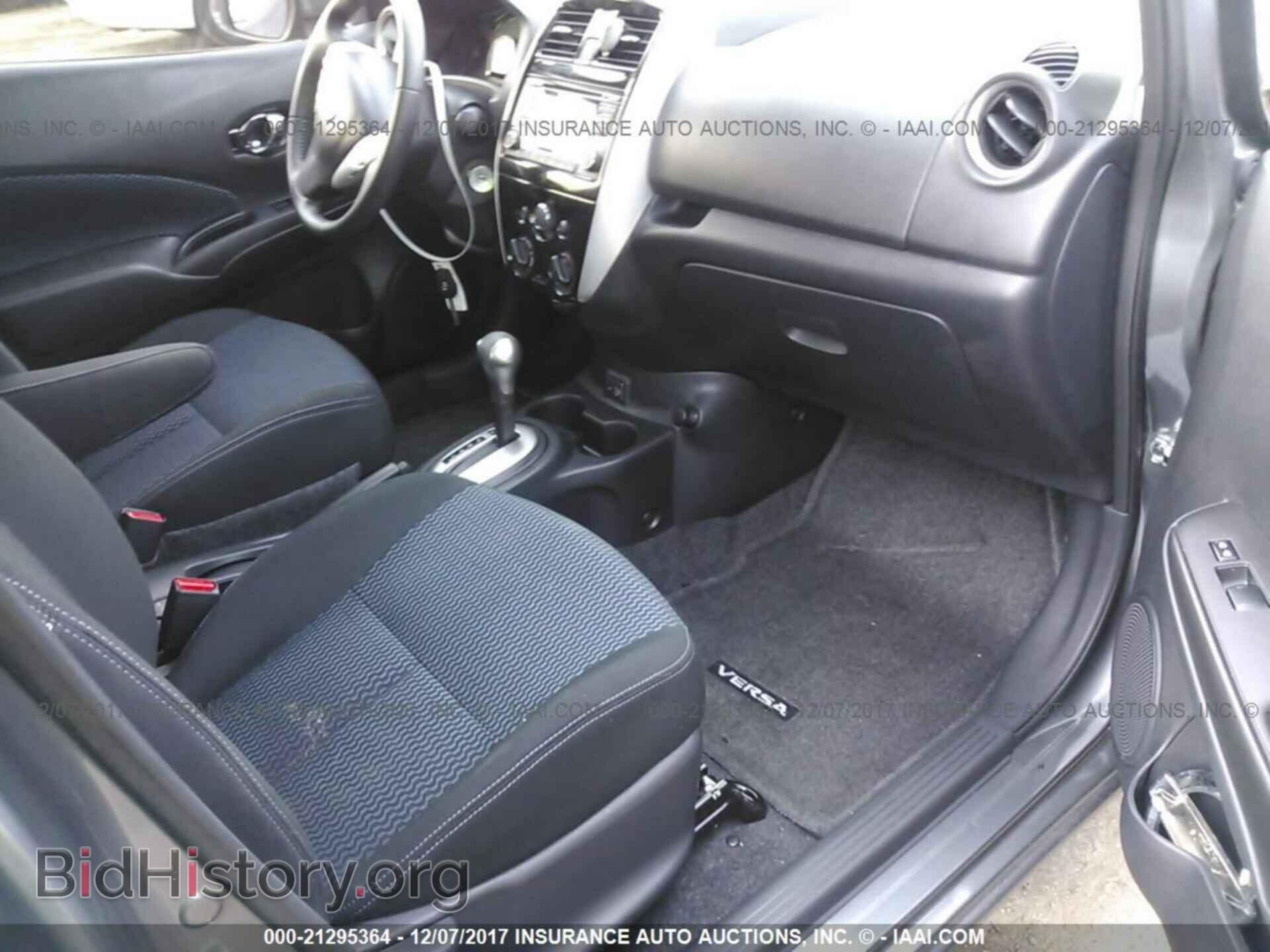 2017 Nissan Versa note - VIN: 3N1CE2CP8HL360007 - Фото 5