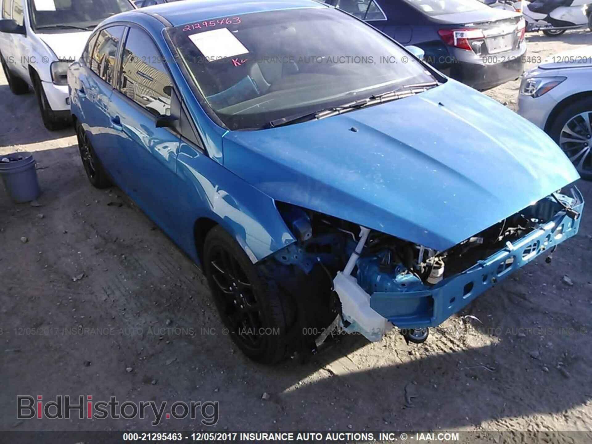 Photo 1FADP3F22GL245775 - Ford Focus 2016
