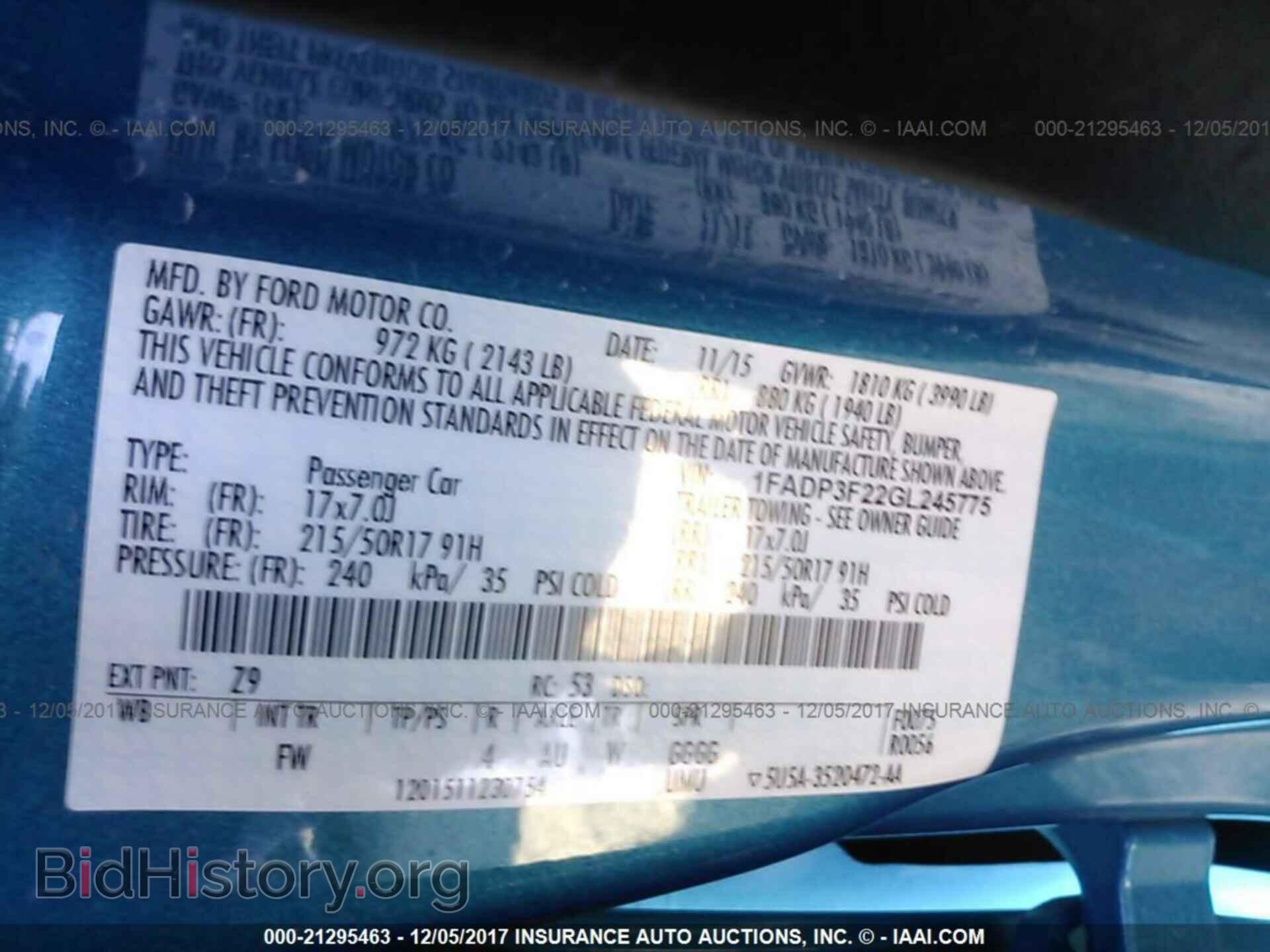2016 Ford Focus - VIN: 1FADP3F22GL245775 - Photo 9