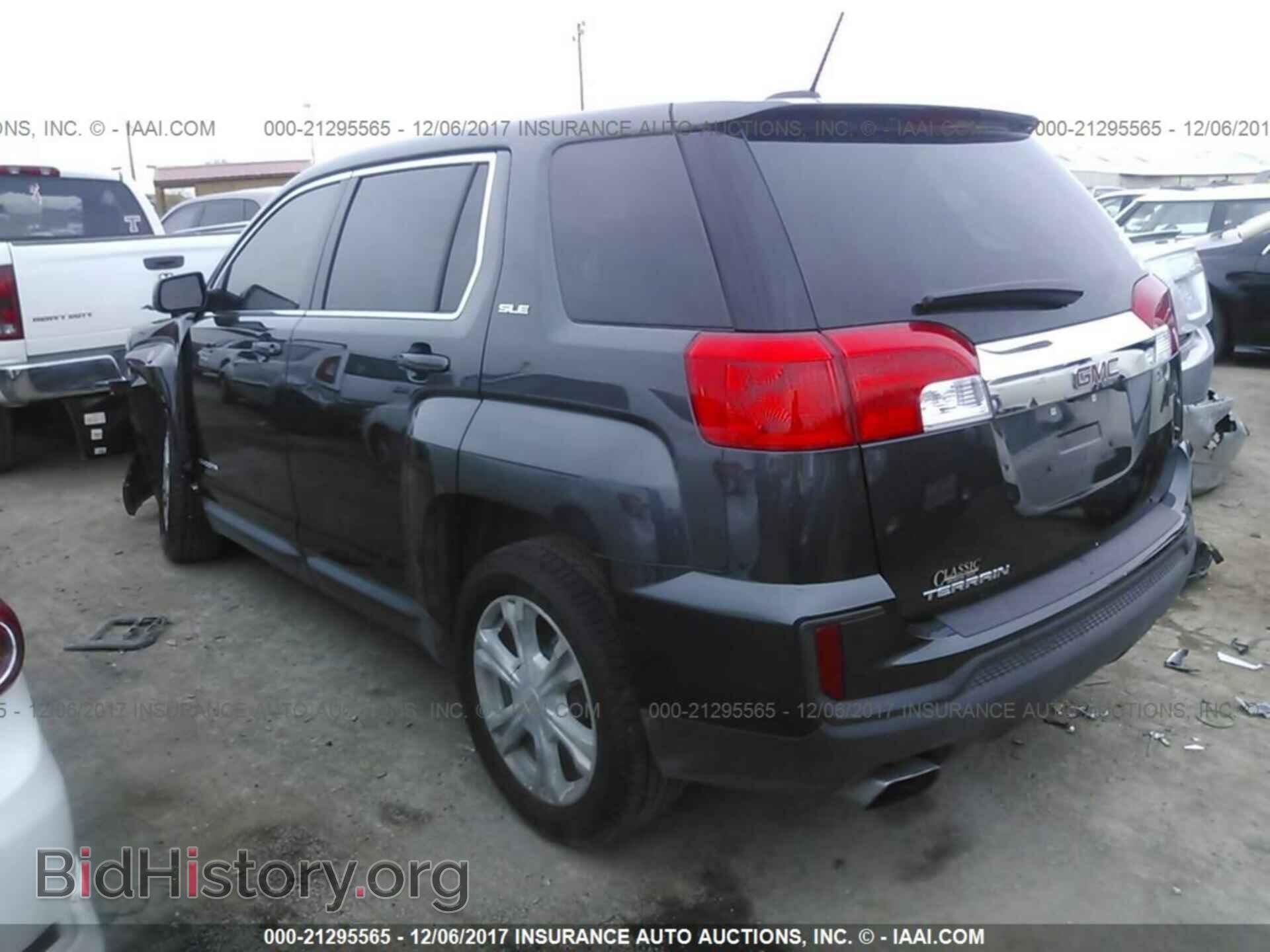 2017 Gmc Terrain - VIN: 2GKALMEK7H6252798 - Photo 3