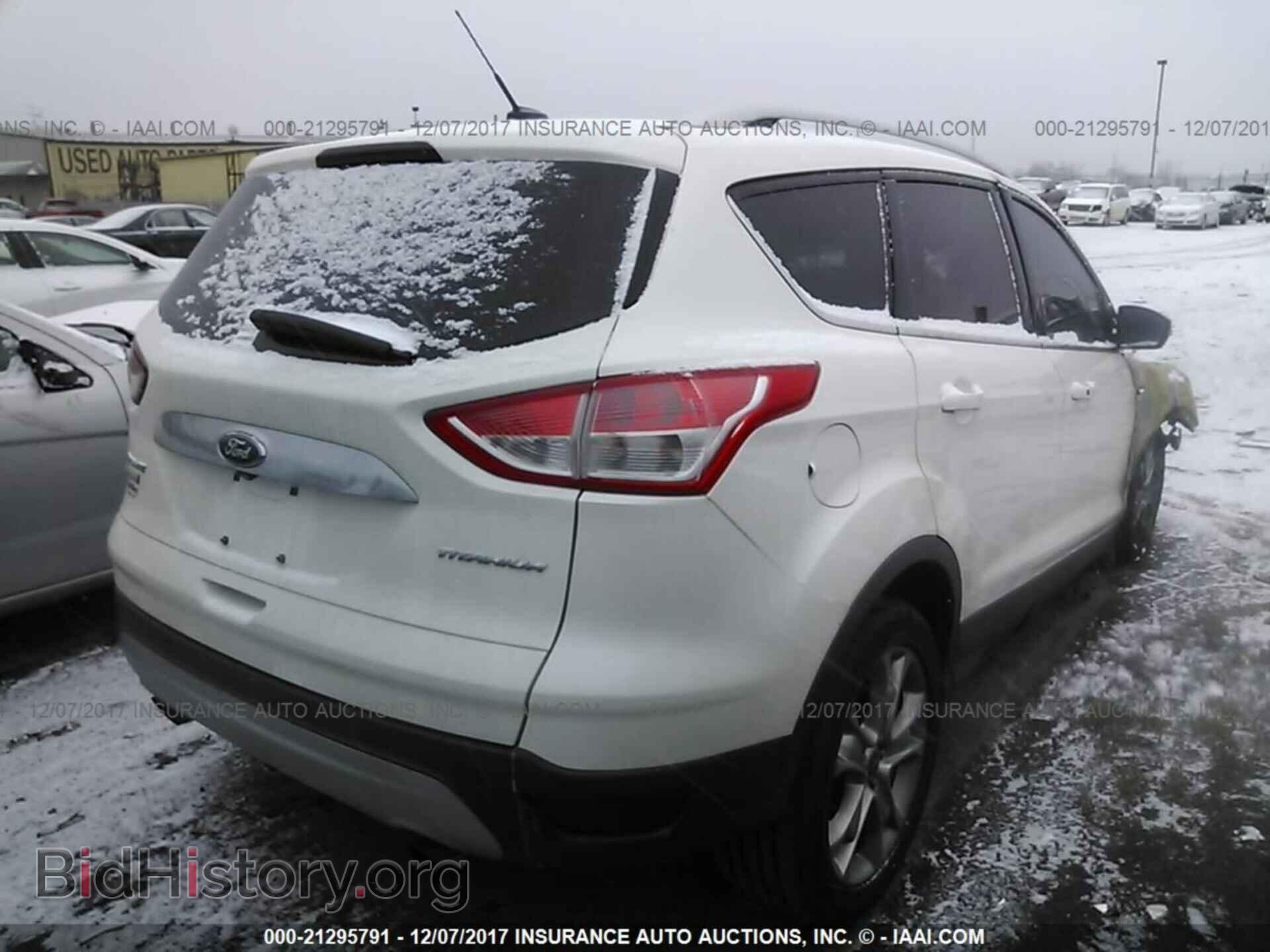 2014 Ford Escape - VIN: 1FMCU0JX4EUC19942 - Photo 4