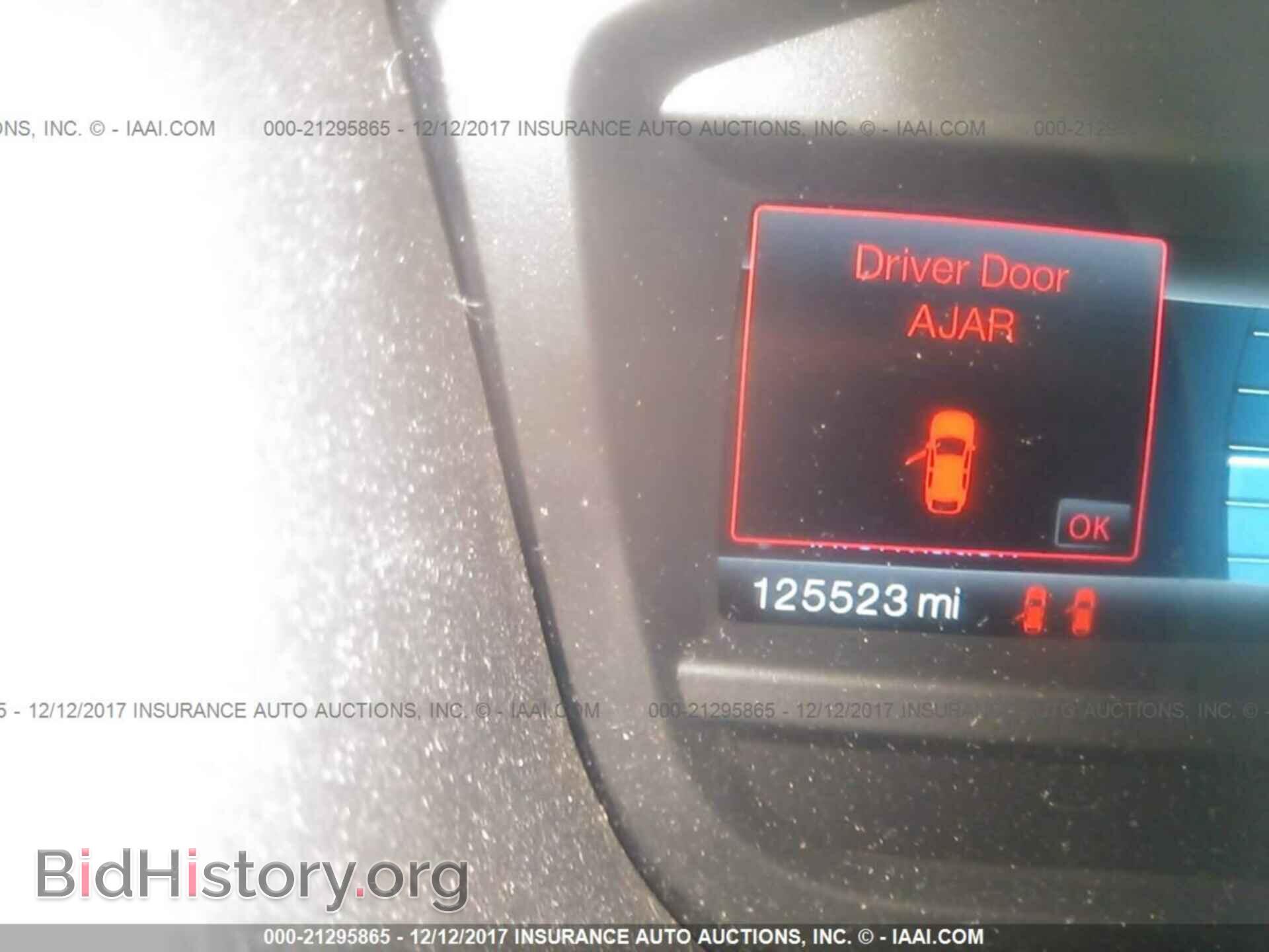 2011 Ford Explorer - VIN: 1FMHK8F89BGA14445 - Фото 7