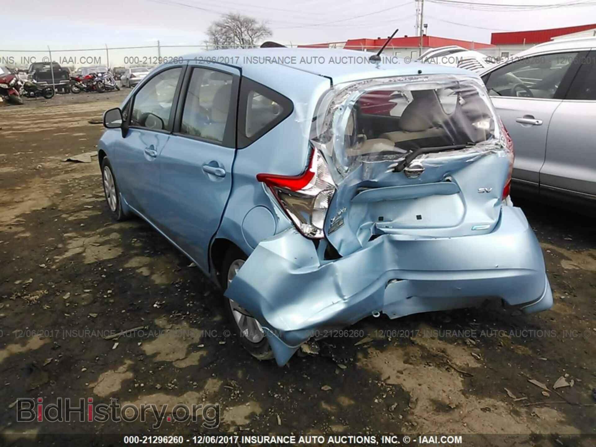 2014 Nissan Versa note - VIN: 3N1CE2CP7EL424677 - Фото 3