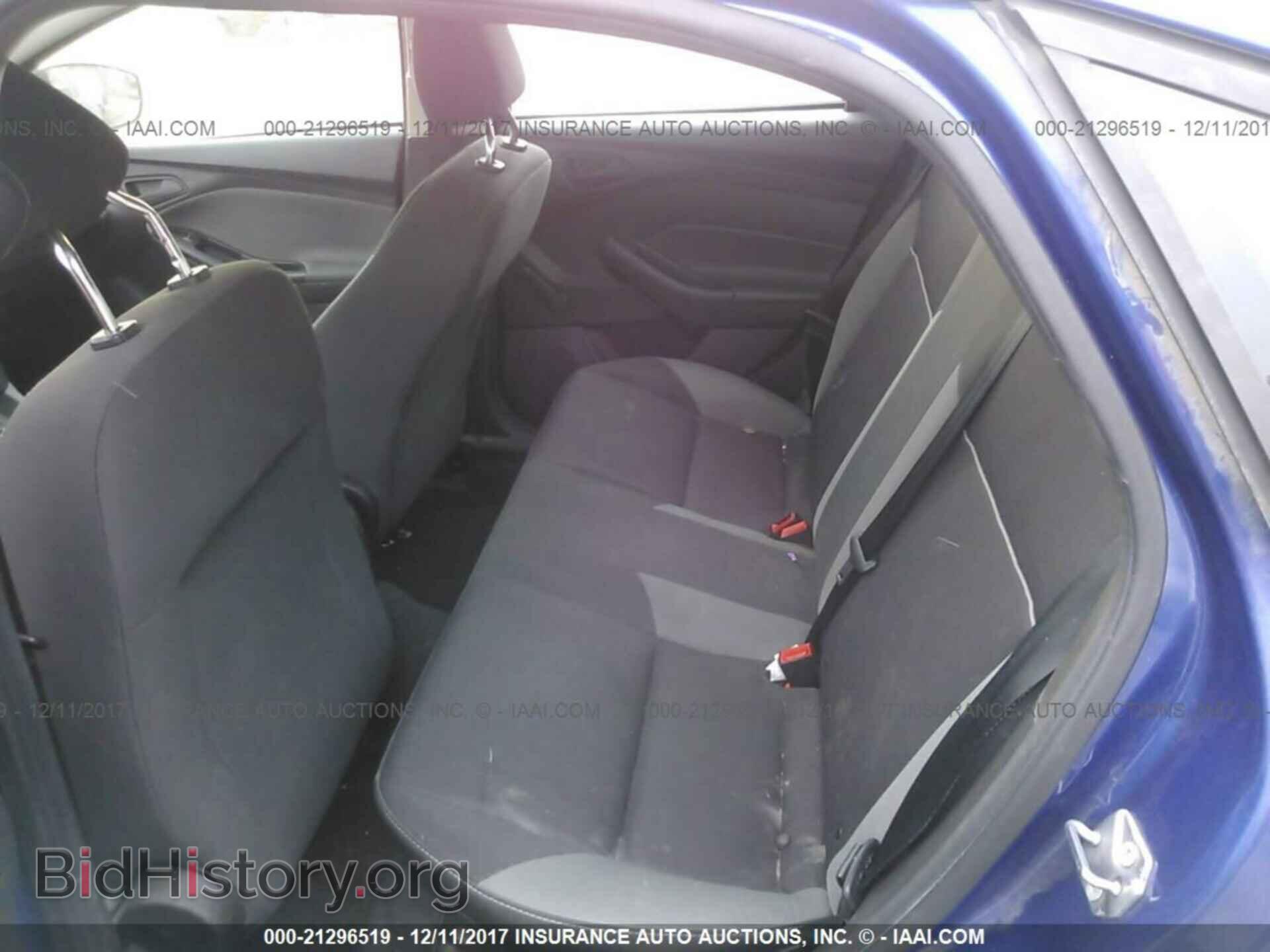 2012 Ford Focus - VIN: 1FAHP3E23CL342044 - Photo 8