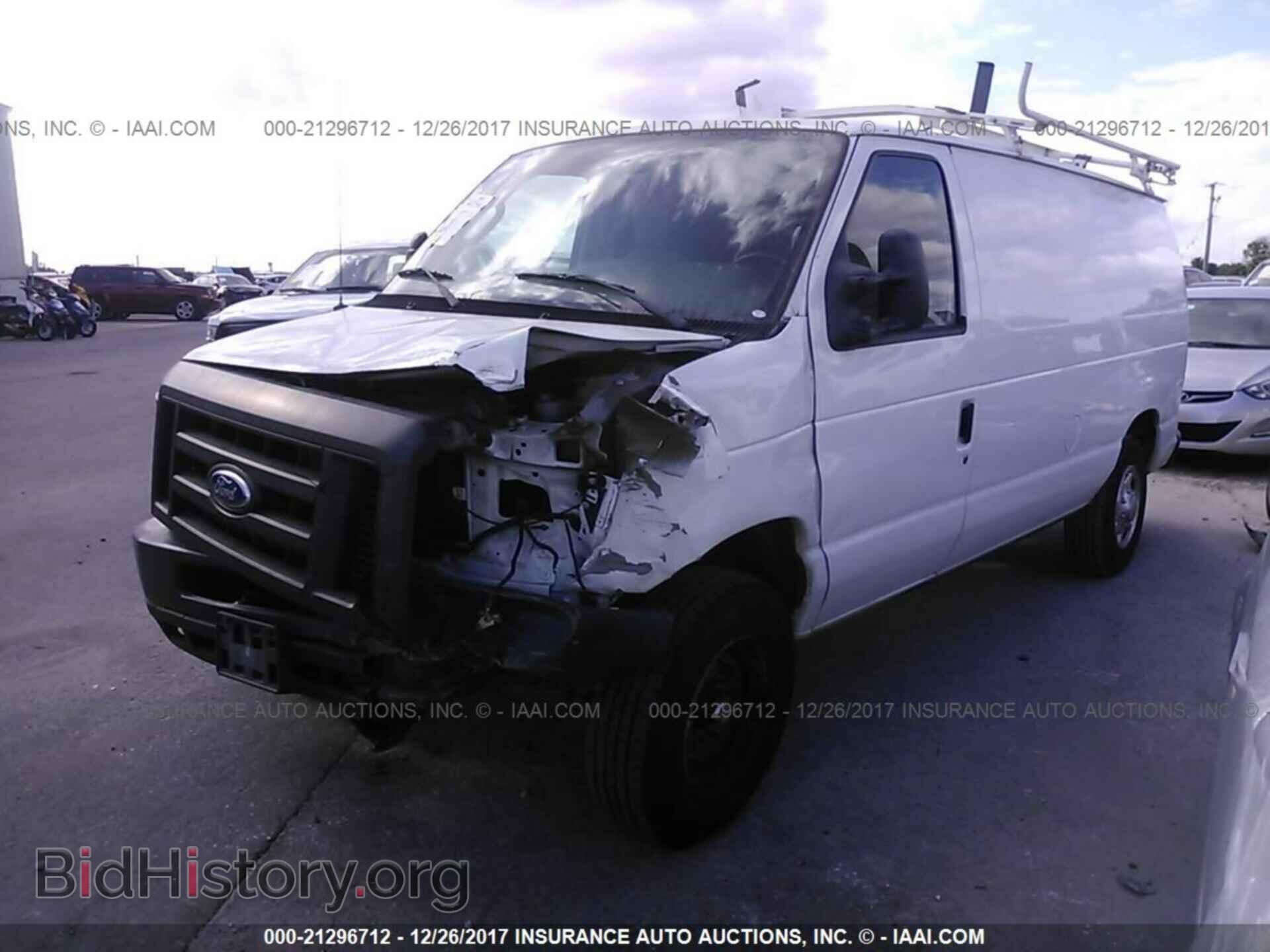 2014 Ford Econoline - VIN: 1FTNE2EW3EDA84072 - Фото 2