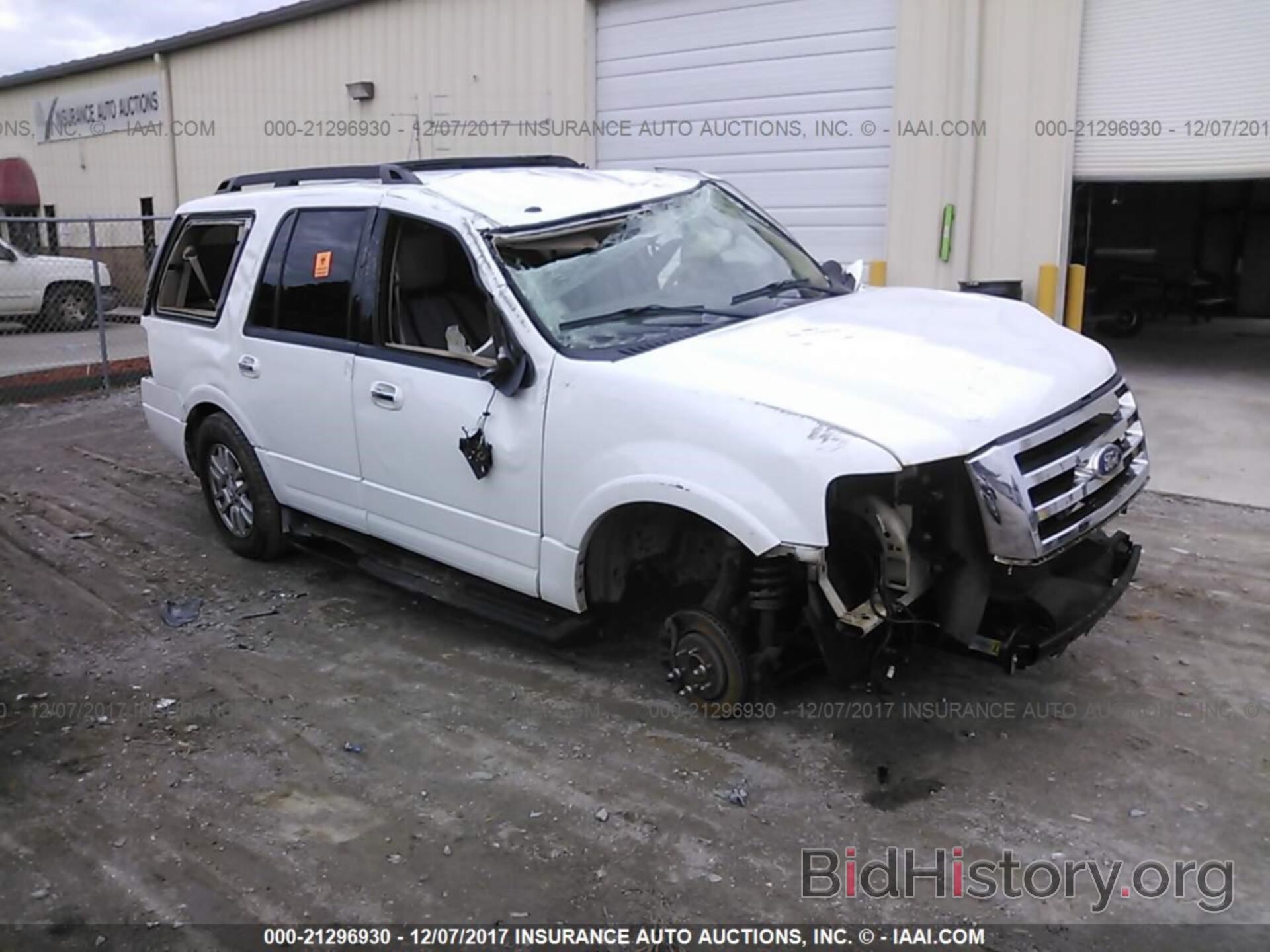 Photo 1FMJU1H50BEF33790 - Ford Expedition 2011