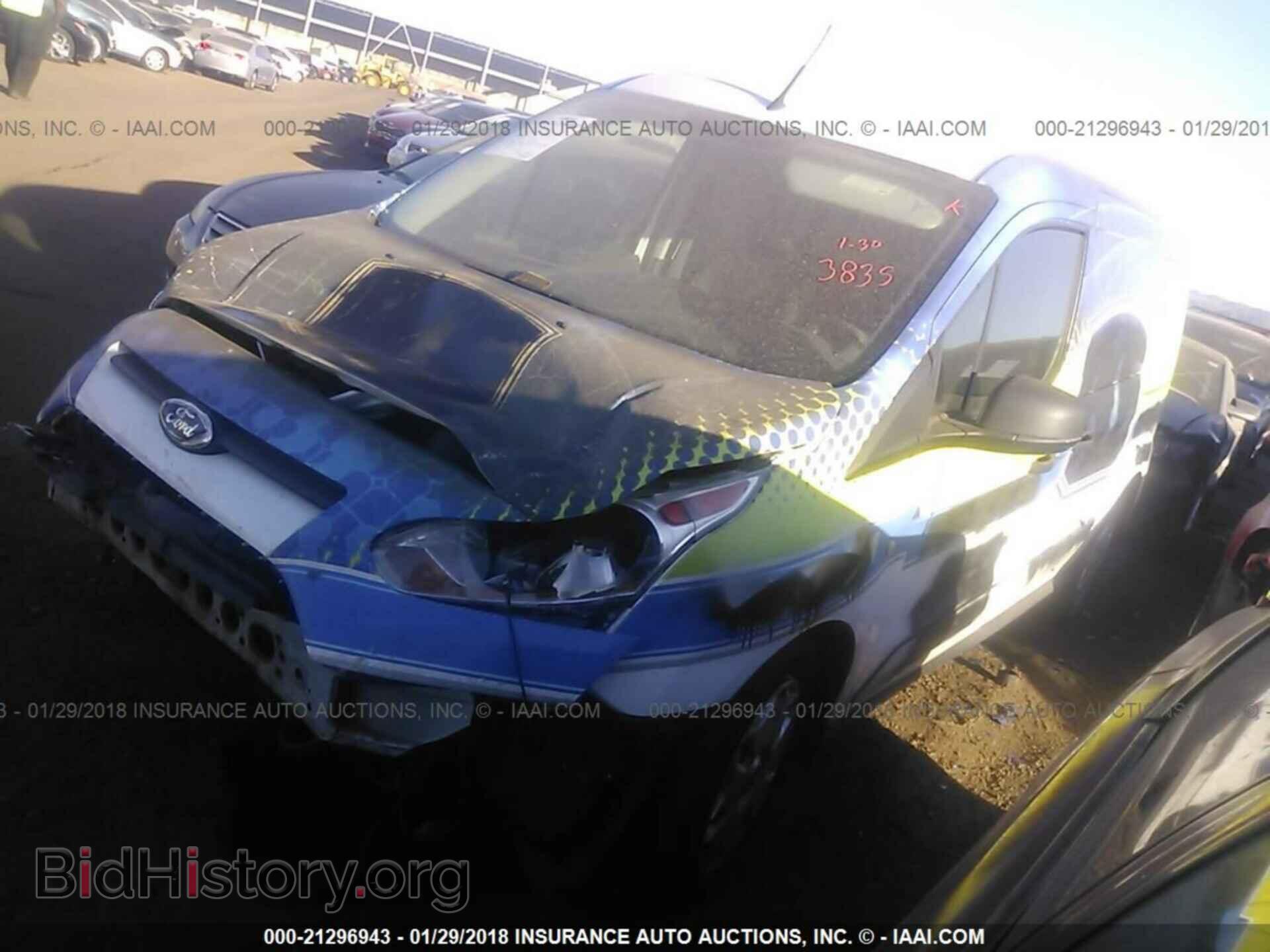 2014 Ford Transit - VIN: NM0LS7F70E1133084 - Photo 2