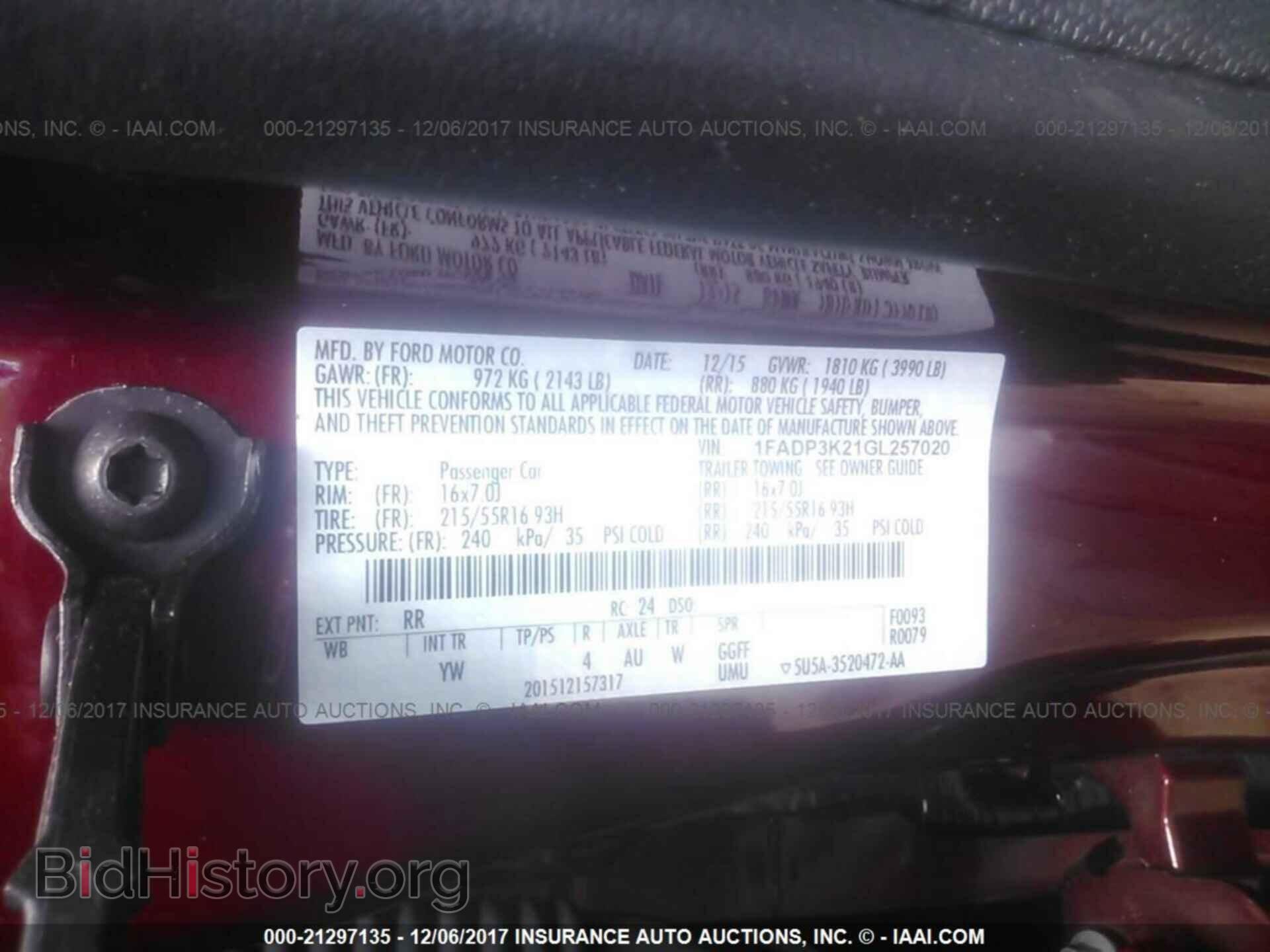 2016 Ford Focus - VIN: 1FADP3K21GL257020 - Photo 9