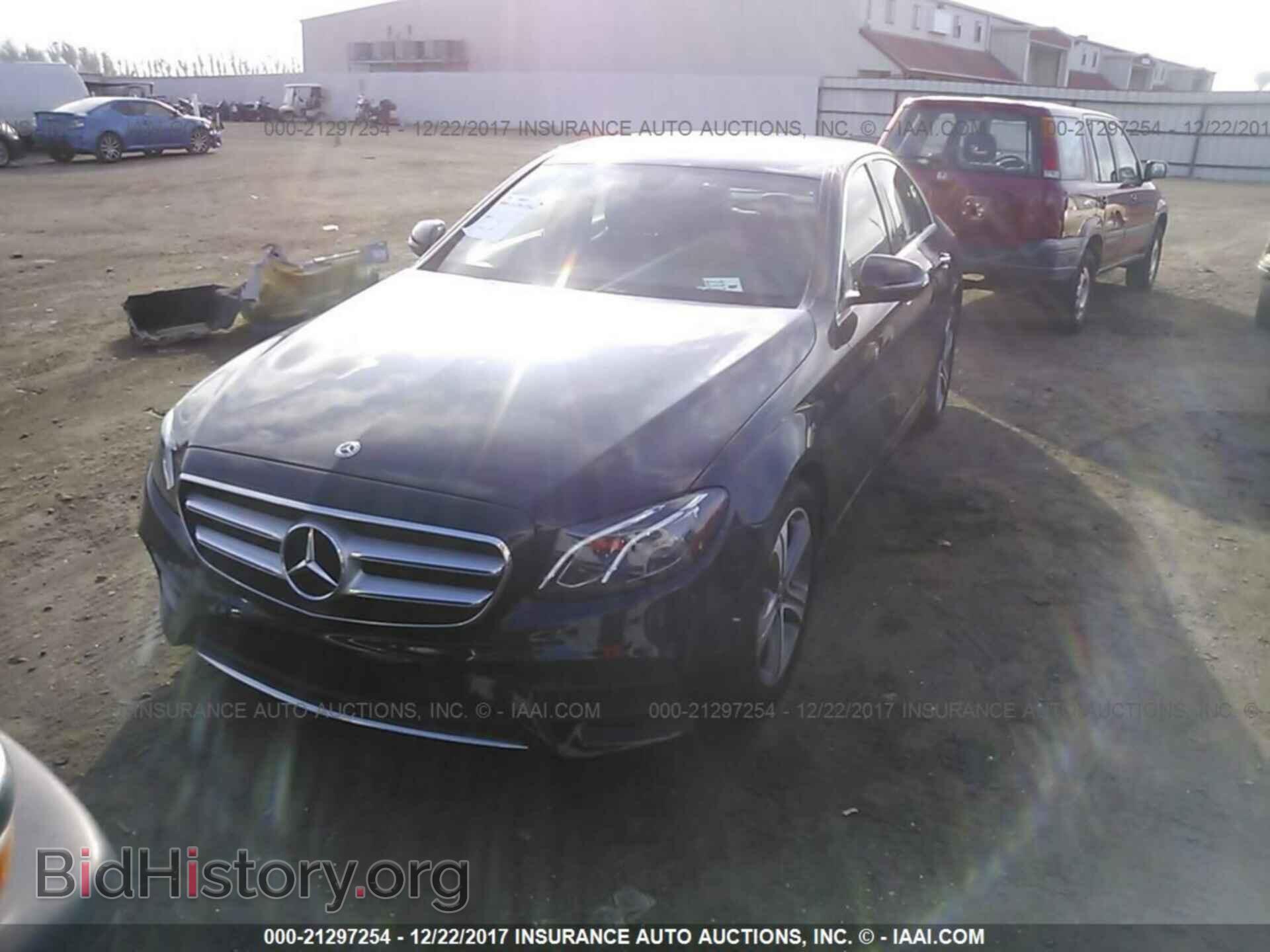 2017 Mercedes-benz E - VIN: WDDZF4JB5HA240413 - Фото 2