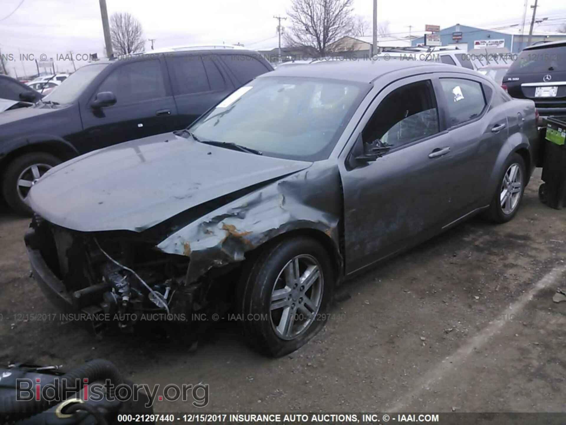 2012 Dodge Avenger - VIN: 1C3CDZCB3CN192934 - Photo 2