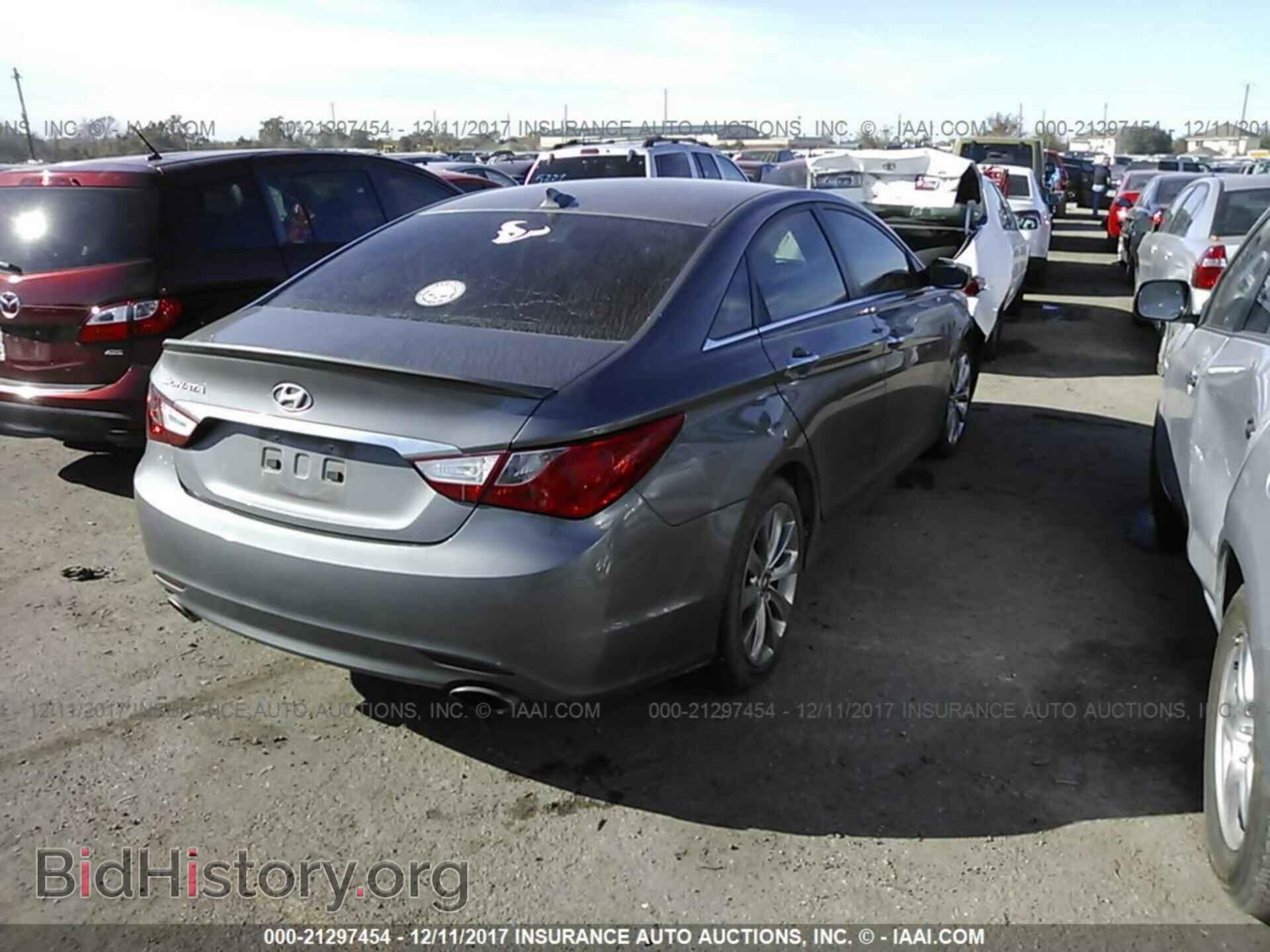 2012 Hyundai Sonata - VIN: 5NPEC4AC2CH426406 - Фото 4