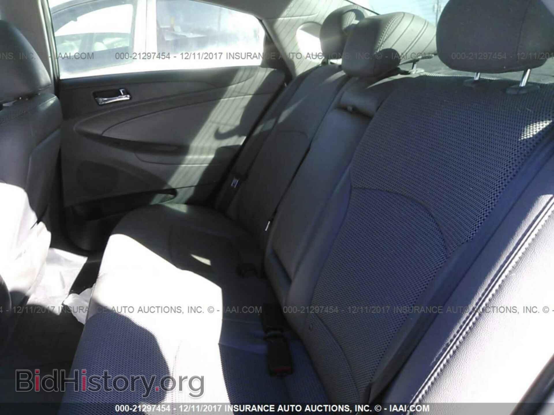 2012 Hyundai Sonata - VIN: 5NPEC4AC2CH426406 - Фото 8