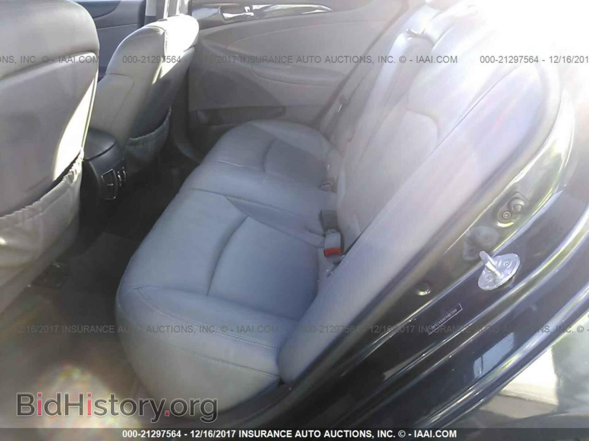 2012 Hyundai Sonata - VIN: 5NPEC4AB6CH487099 - Photo 8