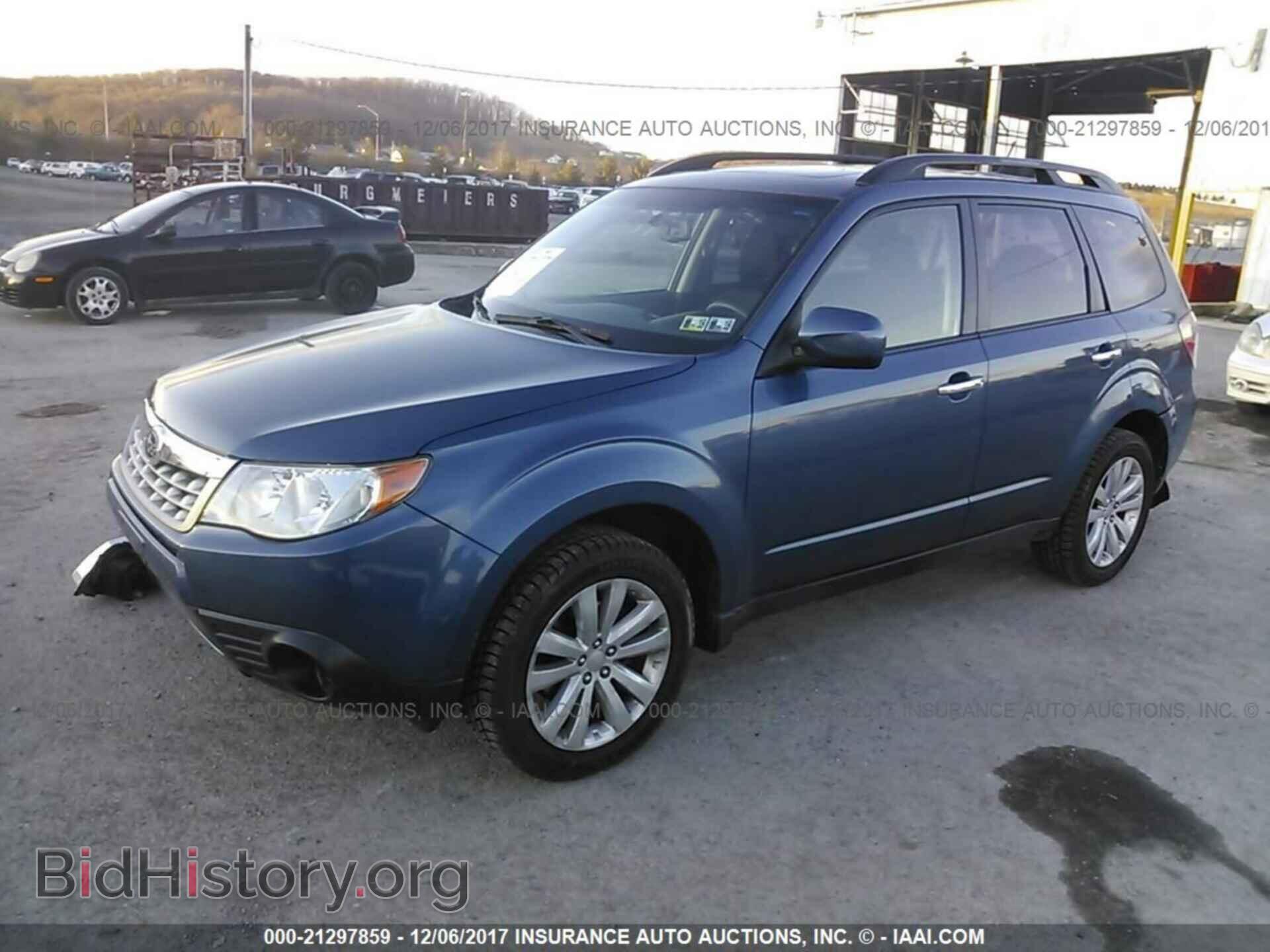 2012 Subaru Forester - VIN: JF2SHADC1CH406064 - Фото 2