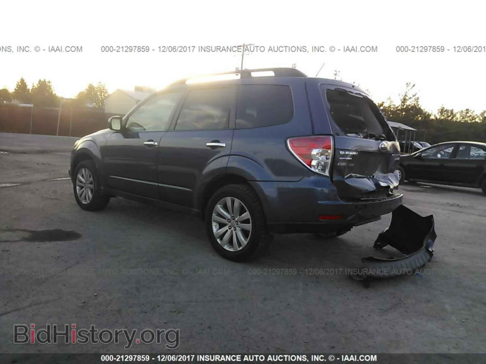 2012 Subaru Forester - VIN: JF2SHADC1CH406064 - Фото 3