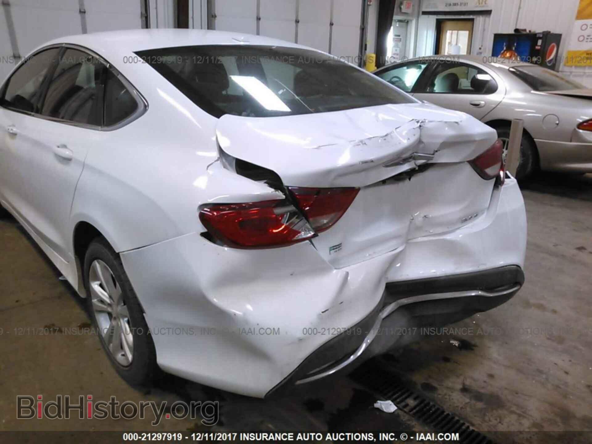 2015 Chrysler 200 - VIN: 1C3CCCAB2FN688878 - Фото 6