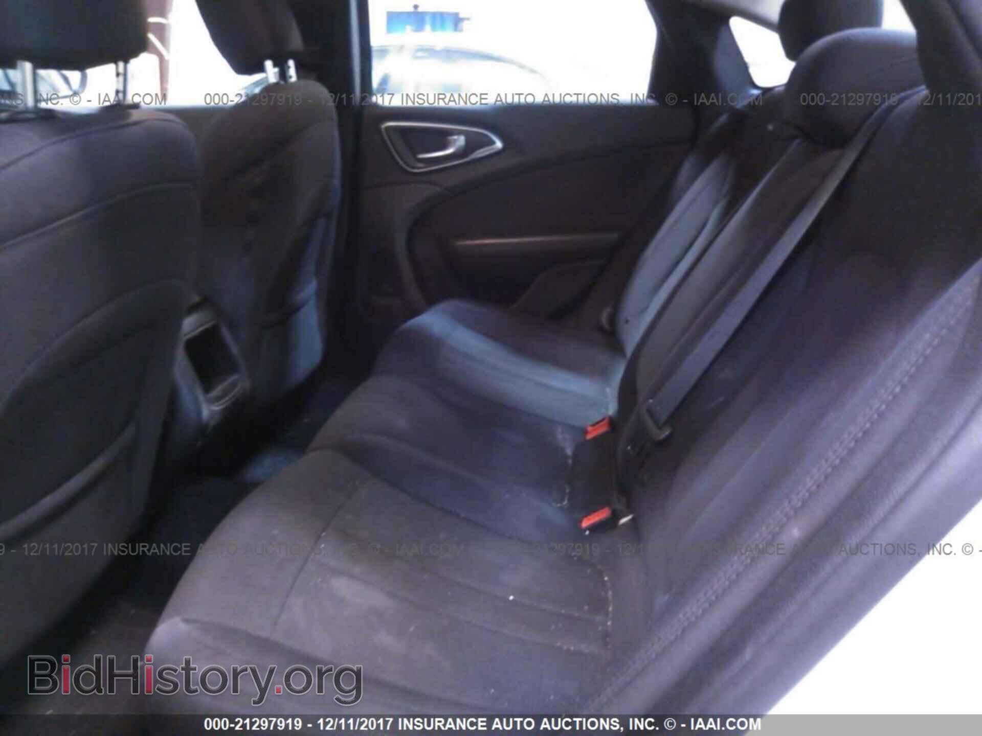 2015 Chrysler 200 - VIN: 1C3CCCAB2FN688878 - Фото 8