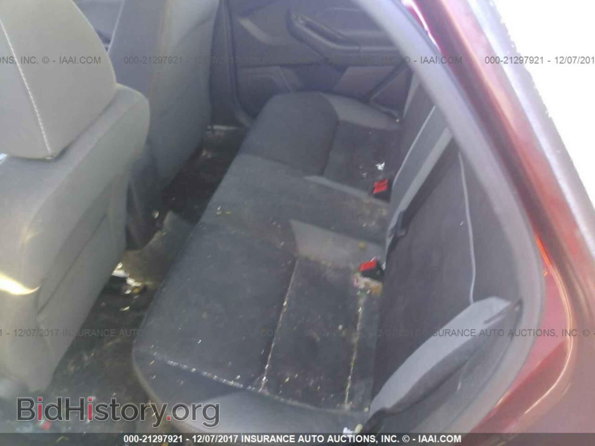 2014 Ford Focus - VIN: 1FADP3F20EL386244 - Photo 8