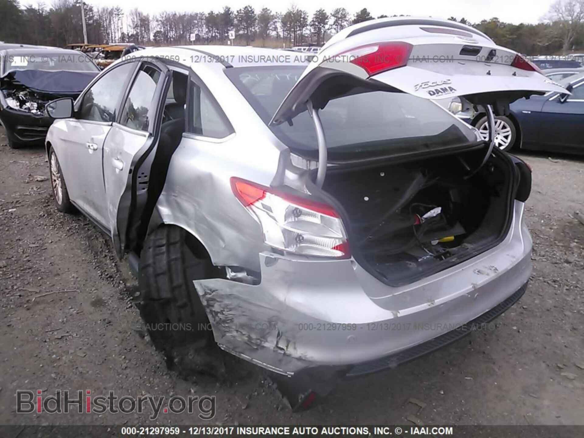 2012 Ford Focus - VIN: 1FAHP3J28CL232497 - Фото 6