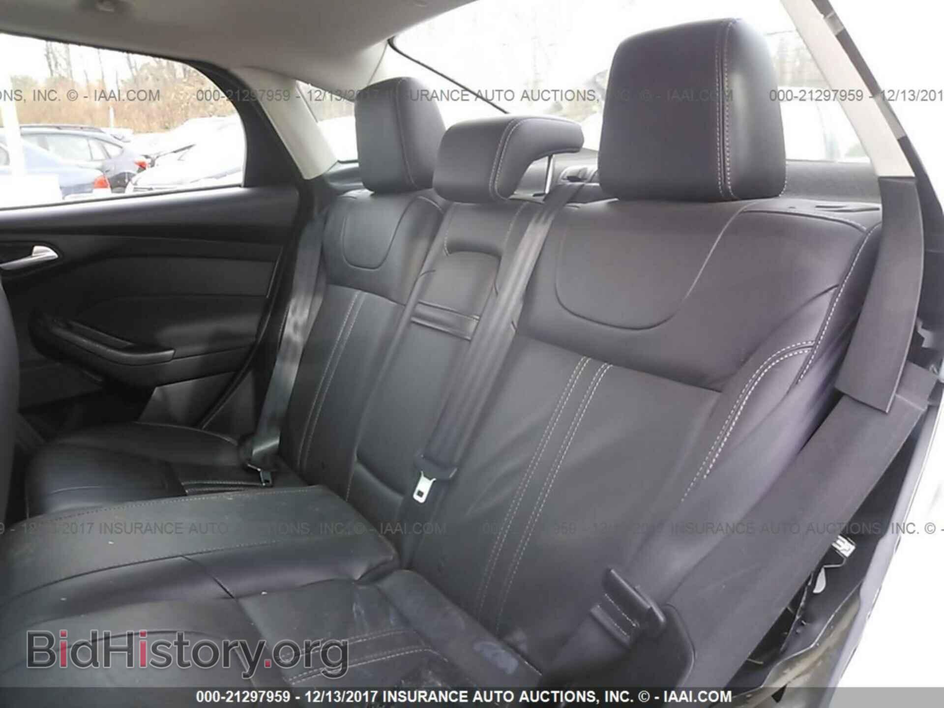 2012 Ford Focus - VIN: 1FAHP3J28CL232497 - Фото 8