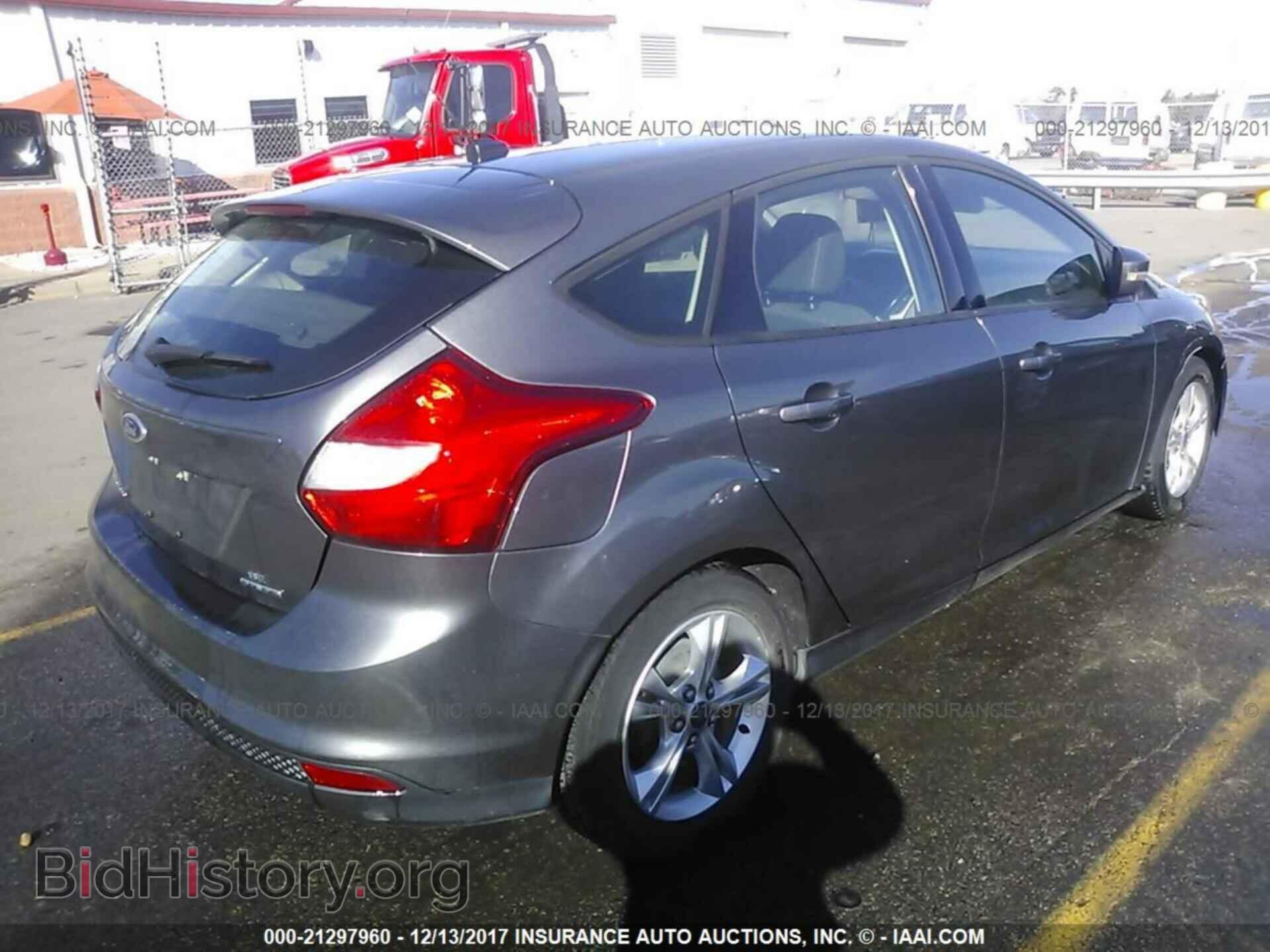 2013 Ford Focus - VIN: 1FADP3K21DL161142 - Photo 4
