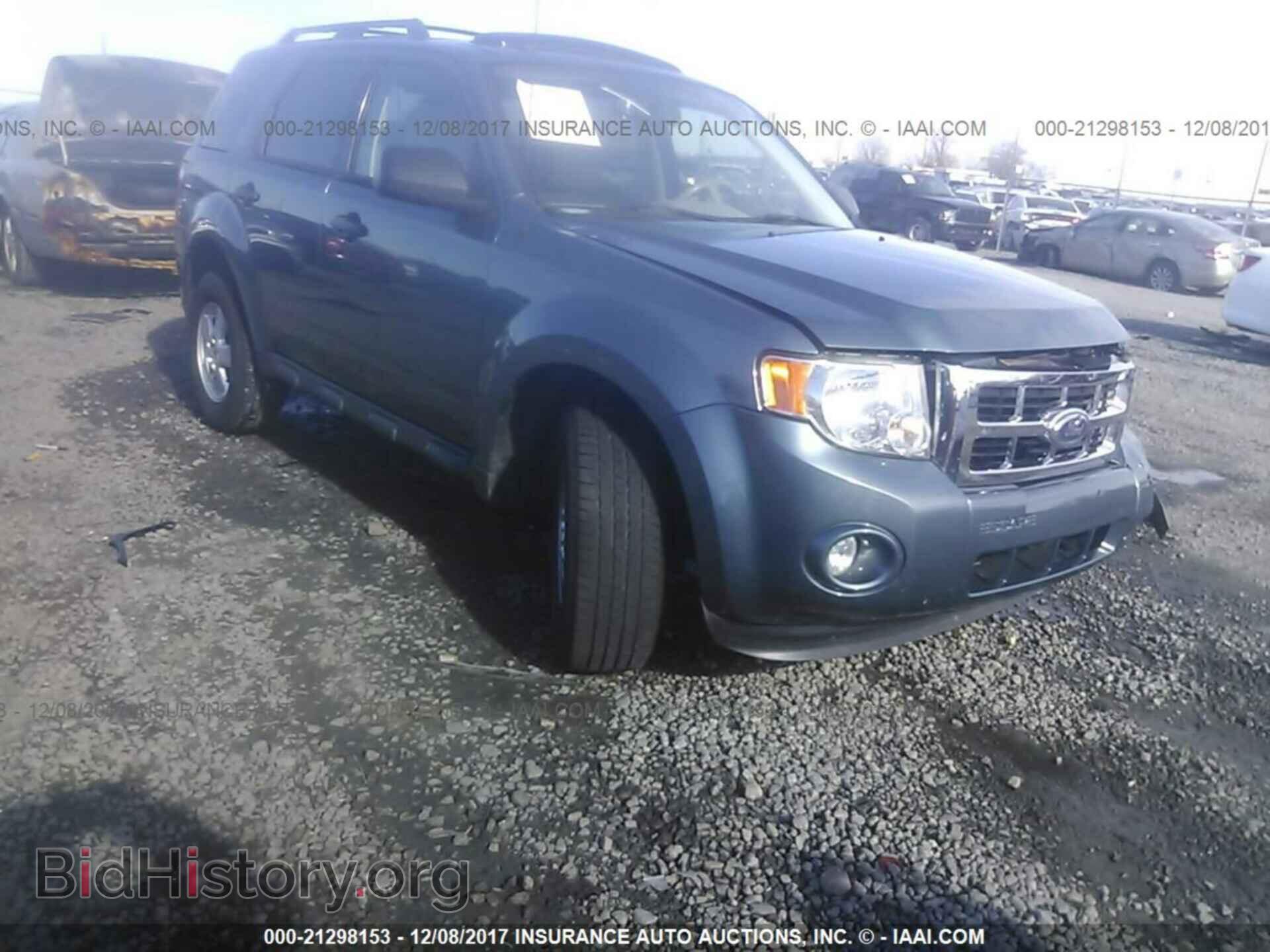 Photo 1FMCU0D77CKA38368 - Ford Escape 2012