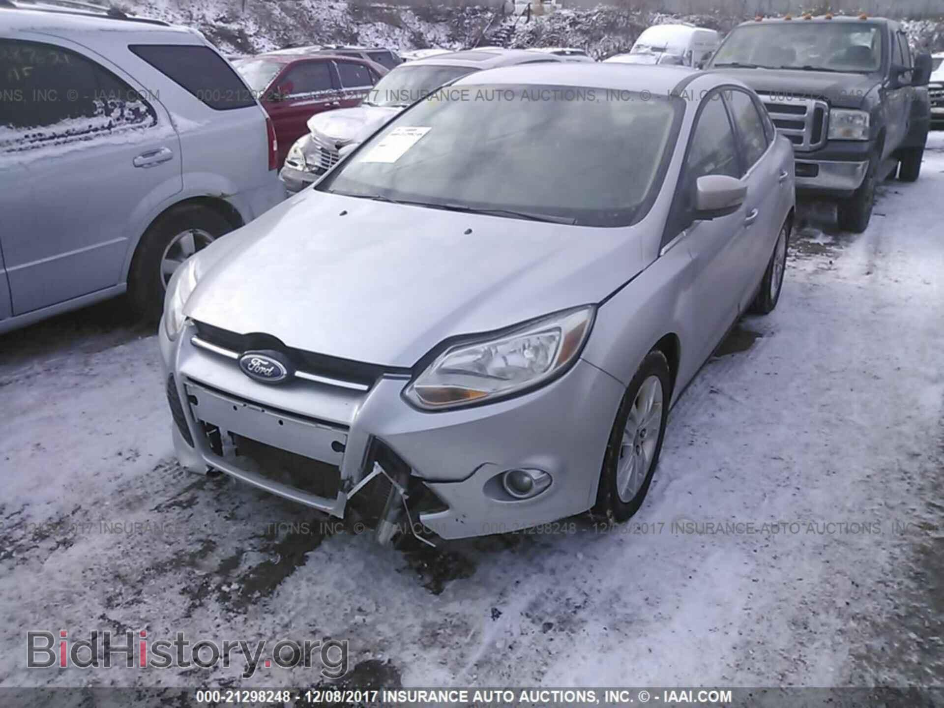 2012 Ford Focus - VIN: 1FAHP3H20CL197637 - Фото 2