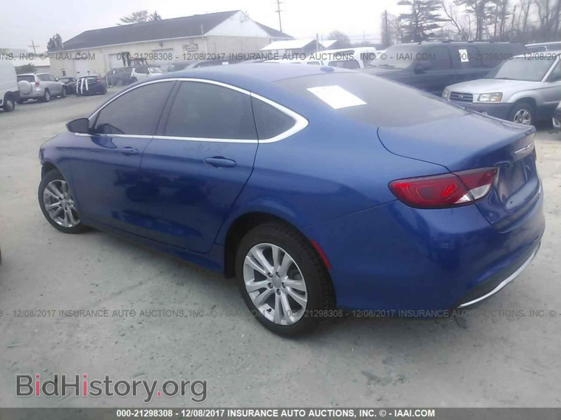 2015 Chrysler 200 - VIN: 1C3CCCAB1FN681355 - Photo 3